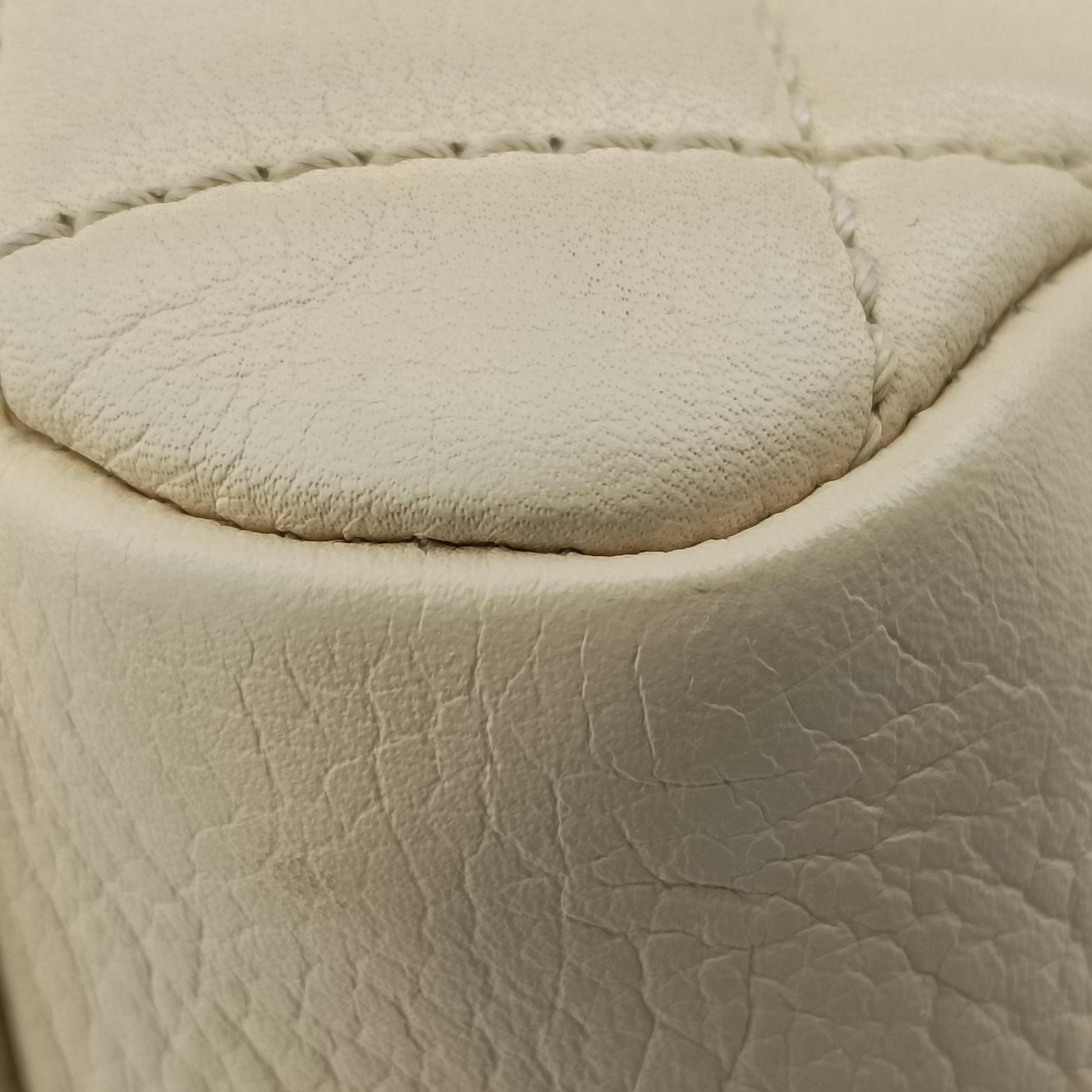 Matelasse Cocomark GST Beige caviar skin A50995 14479710マトラッセ ココマークGST ベージュ キャビアスキン A50995 14479710