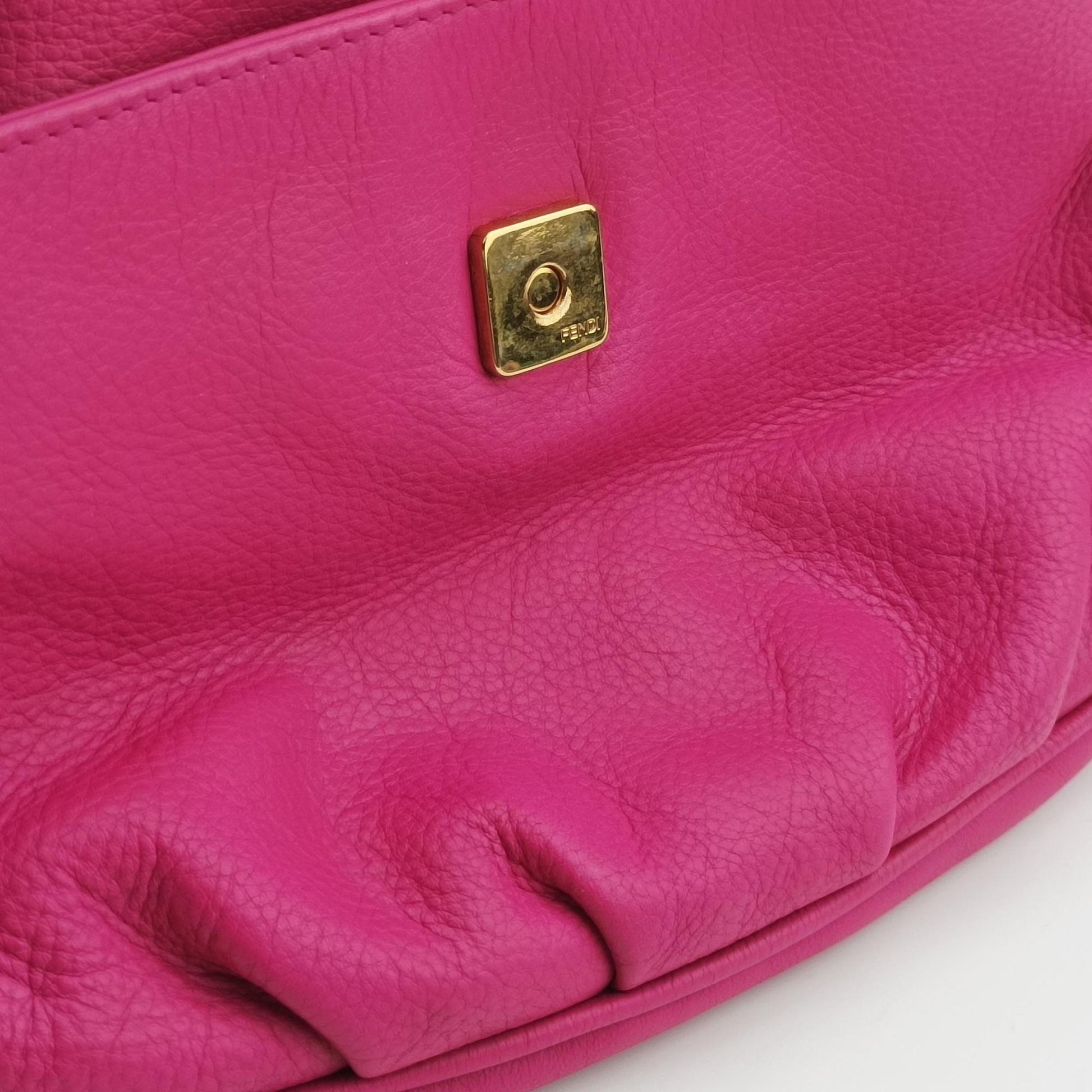 Fendista Pochette Rose Leather 8M0276 8M0276-ANG-128-2566フェンディスタ ポシェット ローズ レッド レザー 8M0276 8M0276-ANG-128-2566