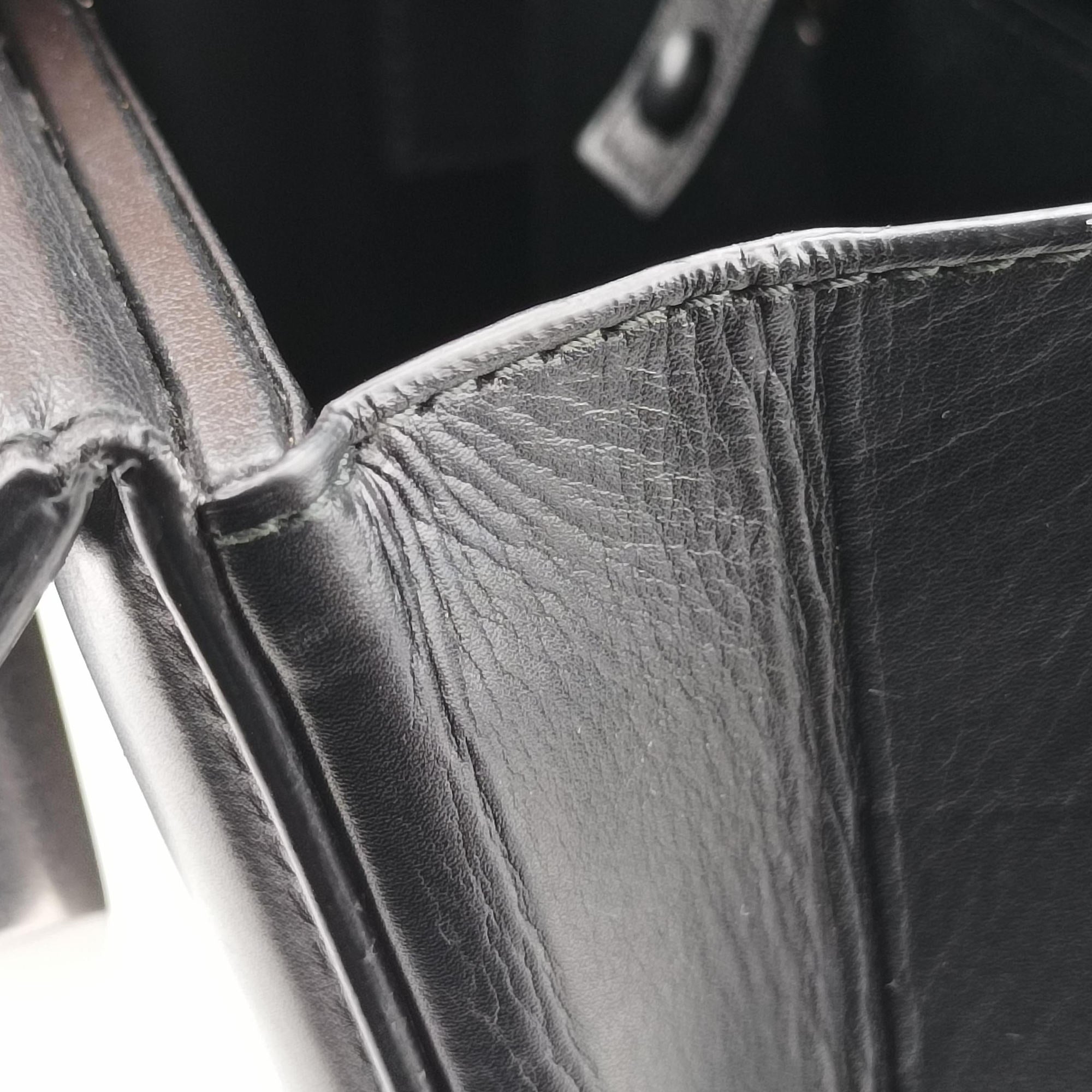 Padded Messenger Mini Trunk Black lambskin IC Chipパデッド メッセンジャー ミニトランク ブラック ラムスキン ICチップ