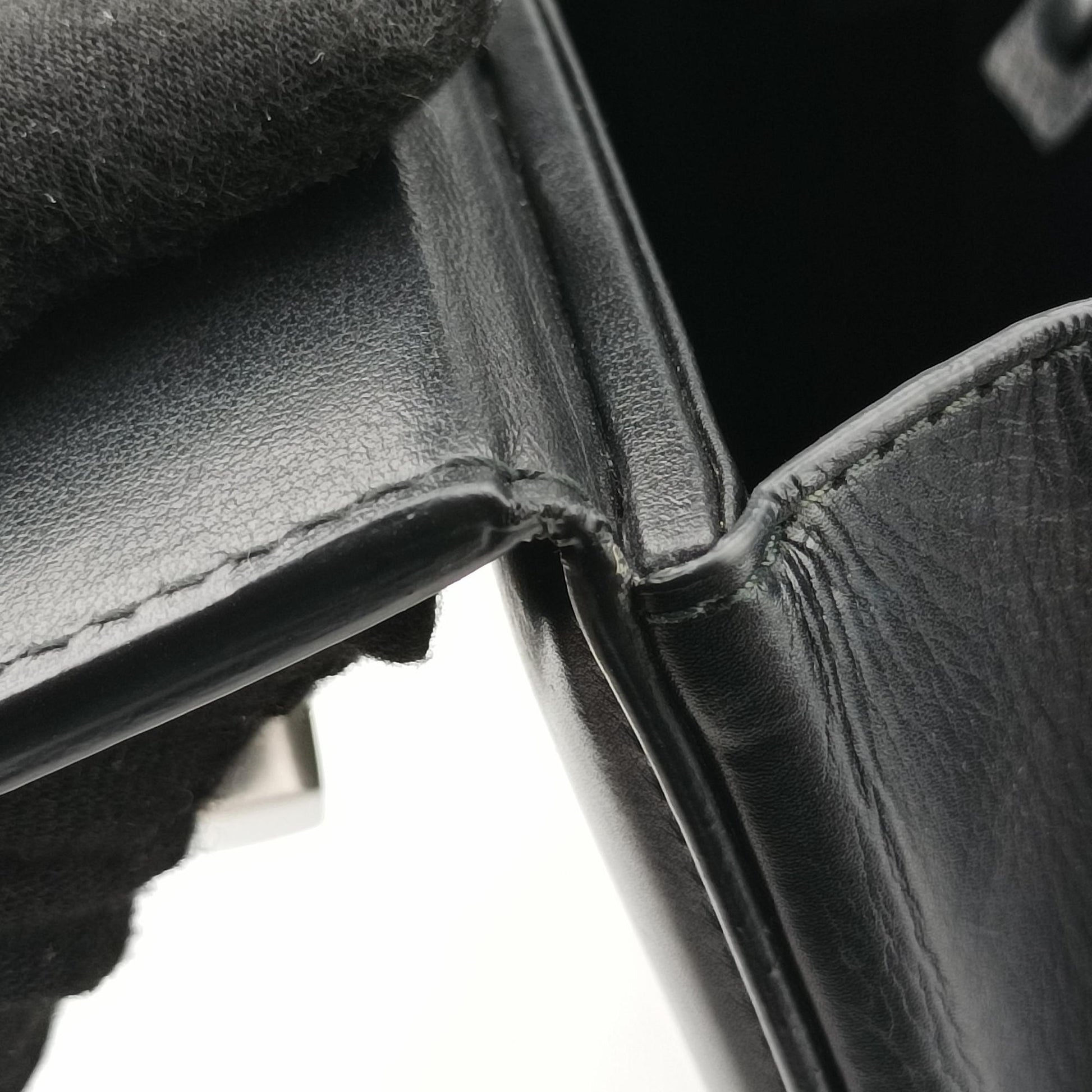 Padded Messenger Mini Trunk Black lambskin IC Chipパデッド メッセンジャー ミニトランク ブラック ラムスキン ICチップ