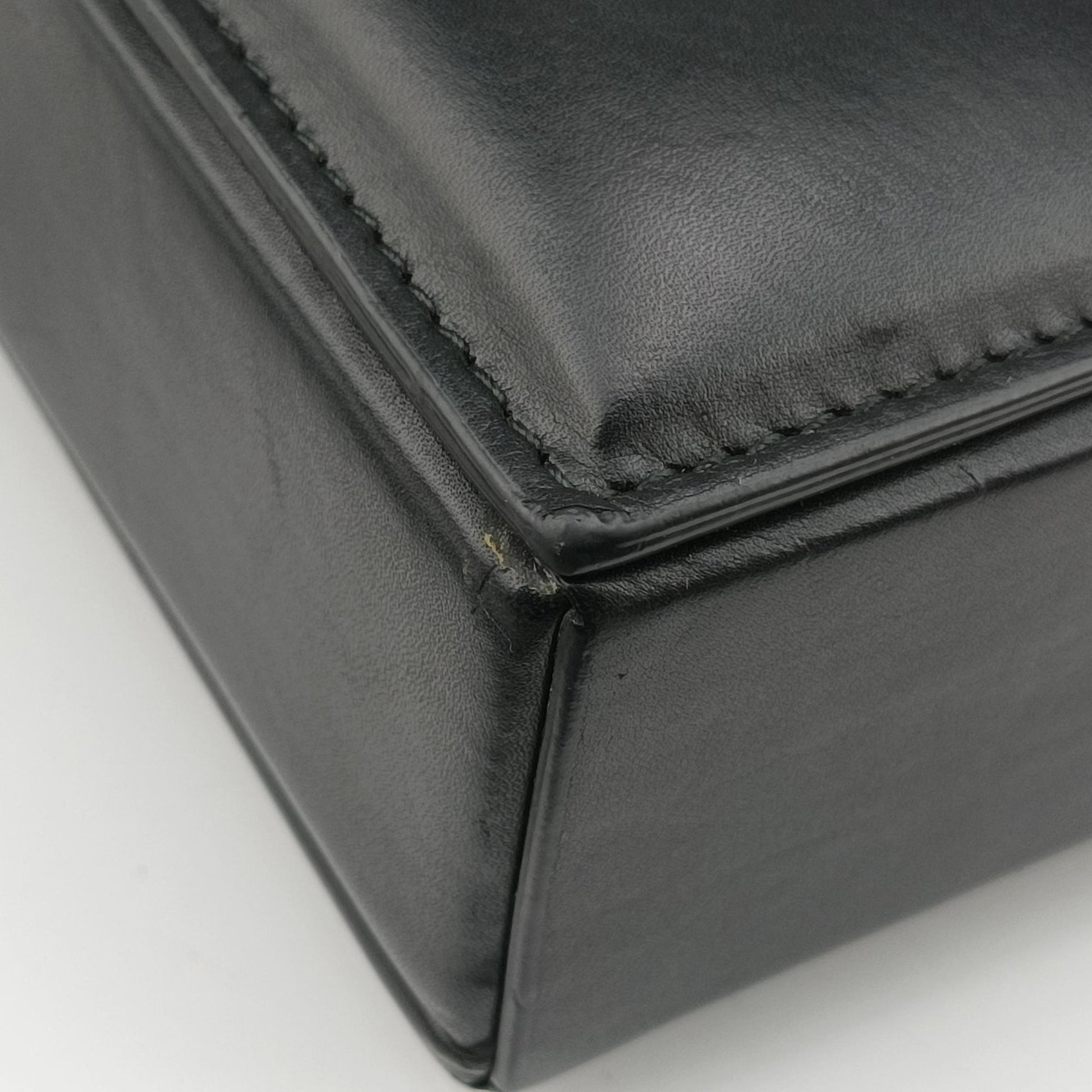 Padded Messenger Mini Trunk Black lambskin IC Chipパデッド メッセンジャー ミニトランク ブラック ラムスキン ICチップ