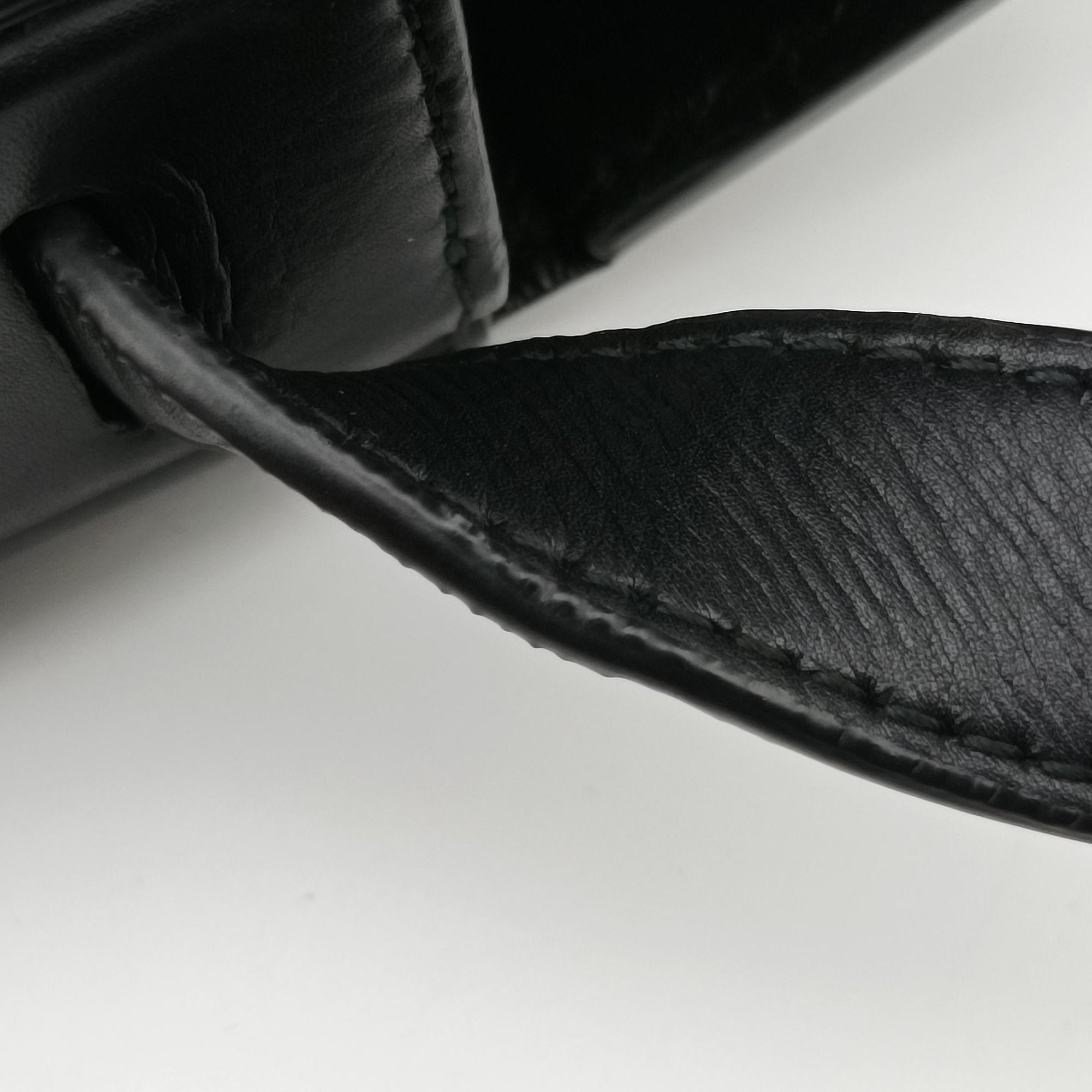 Padded Messenger Mini Trunk Black lambskin IC Chipパデッド メッセンジャー ミニトランク ブラック ラムスキン ICチップ