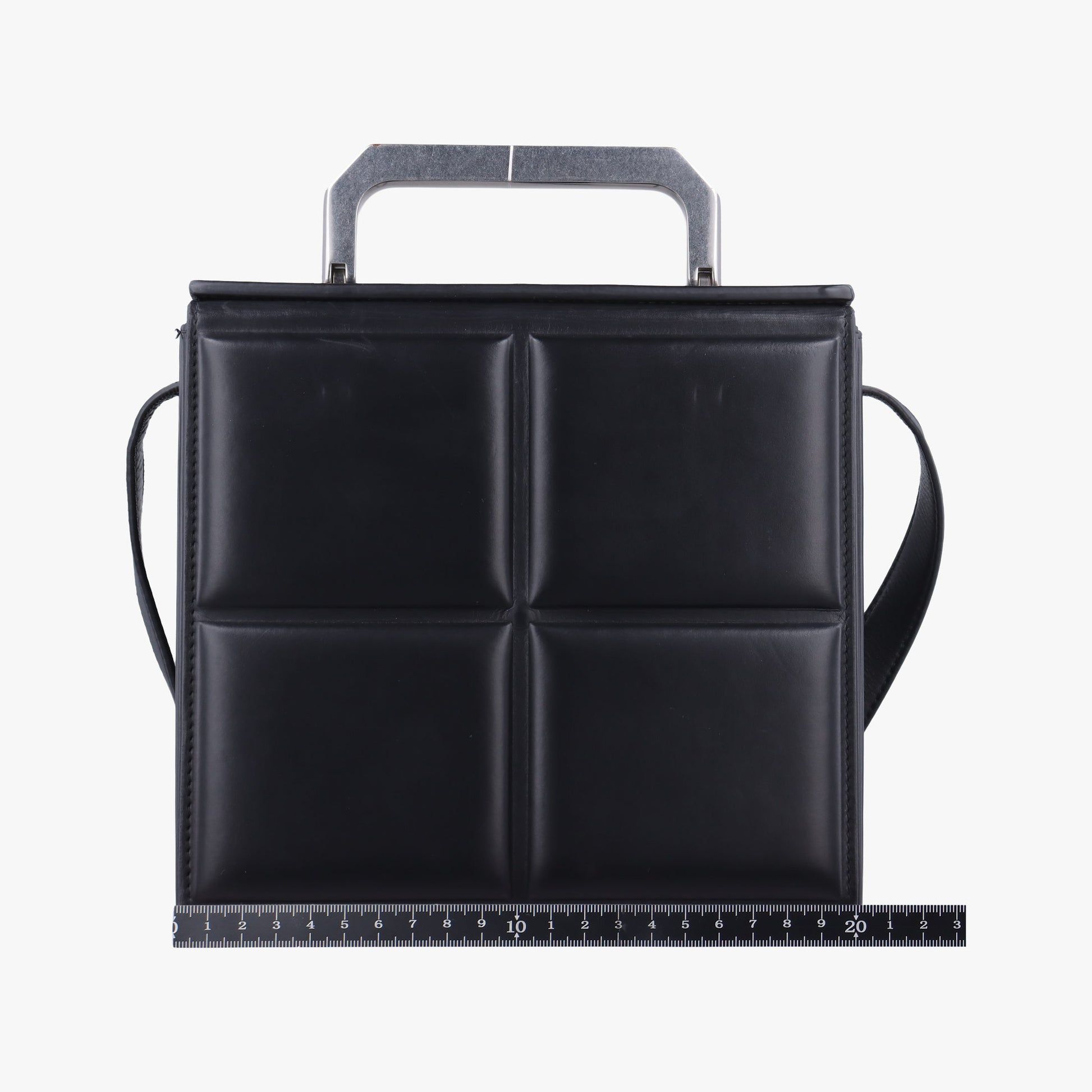 Padded Messenger Mini Trunk Black lambskin IC Chipパデッド メッセンジャー ミニトランク ブラック ラムスキン ICチップ