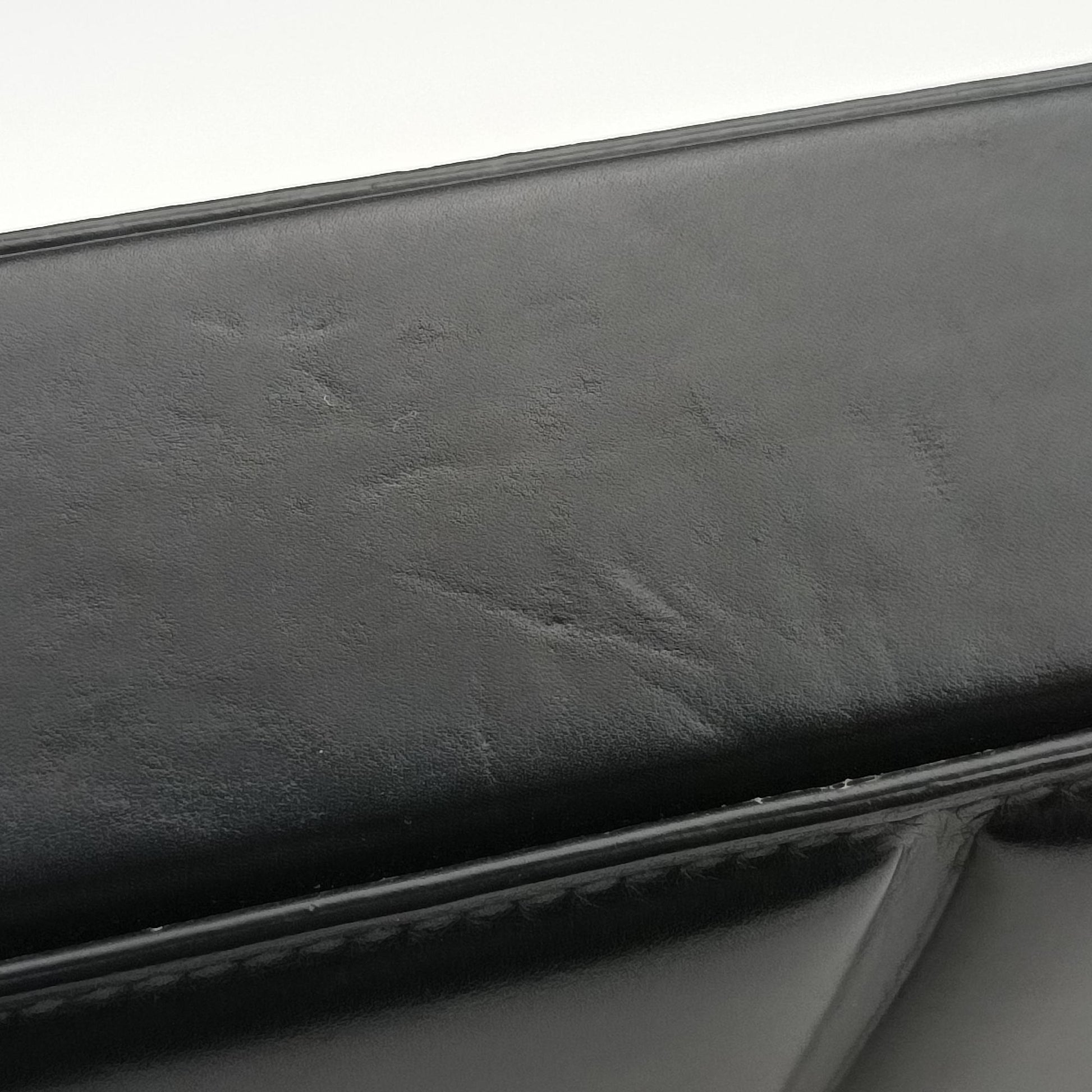 Padded Messenger Mini Trunk Black lambskin IC Chipパデッド メッセンジャー ミニトランク ブラック ラムスキン ICチップ