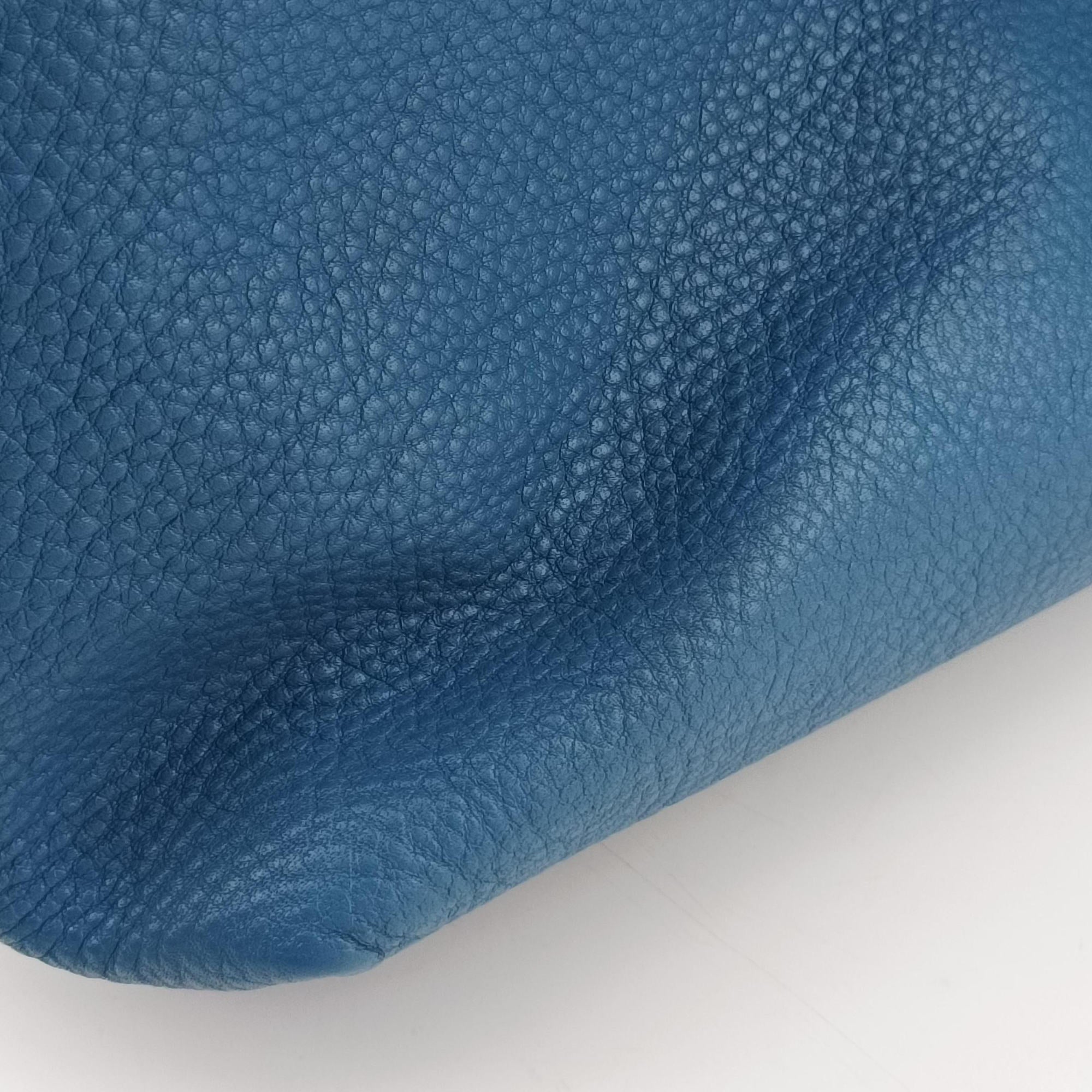 Vitello Phoenix Blue Leather BN1713 102ヴィテロ フェニックス ブルー レザー BN1713 102