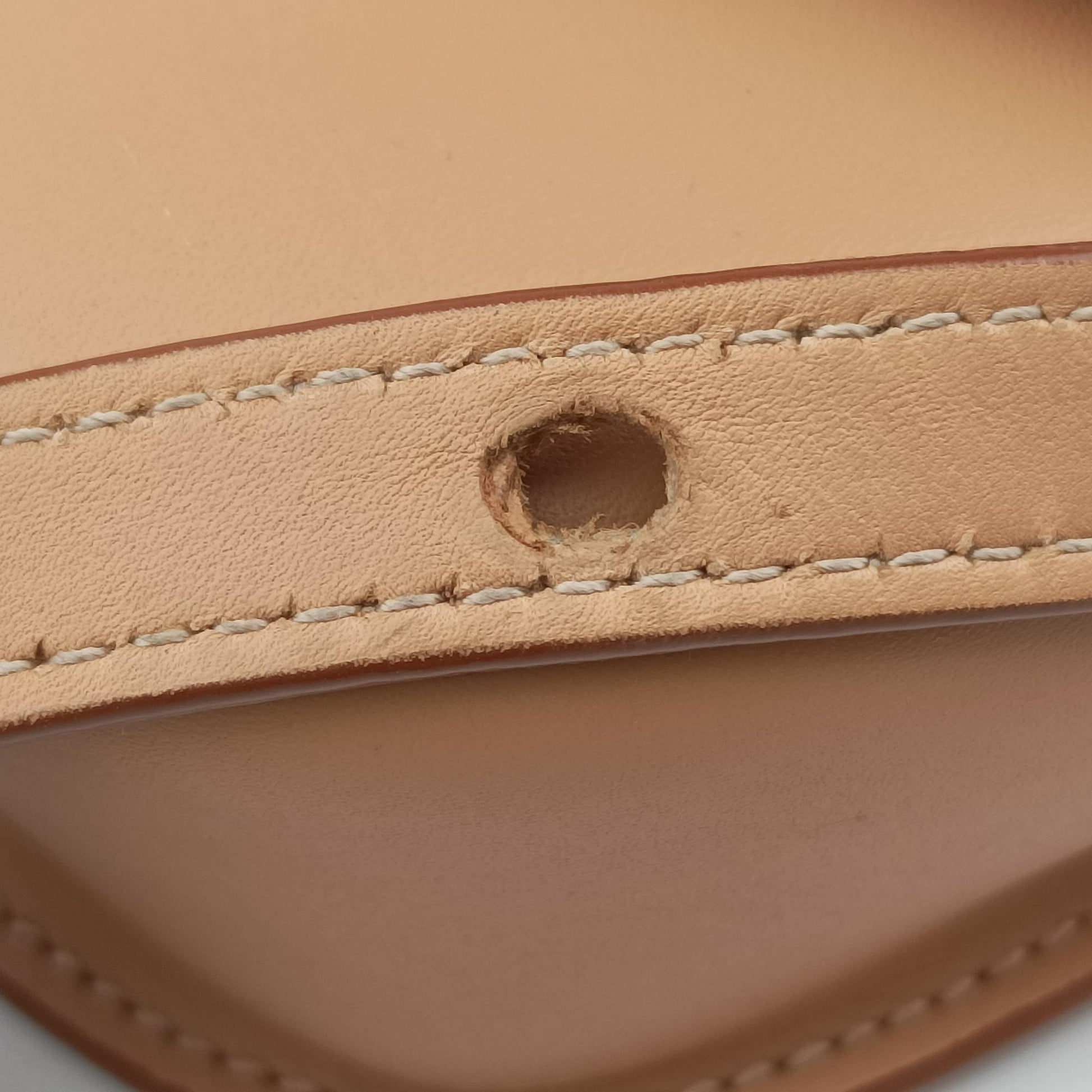 KAIA Beige Leather 619740 GNR619740.0920カイア ベージュ レザー 619740 GNR619740.0920