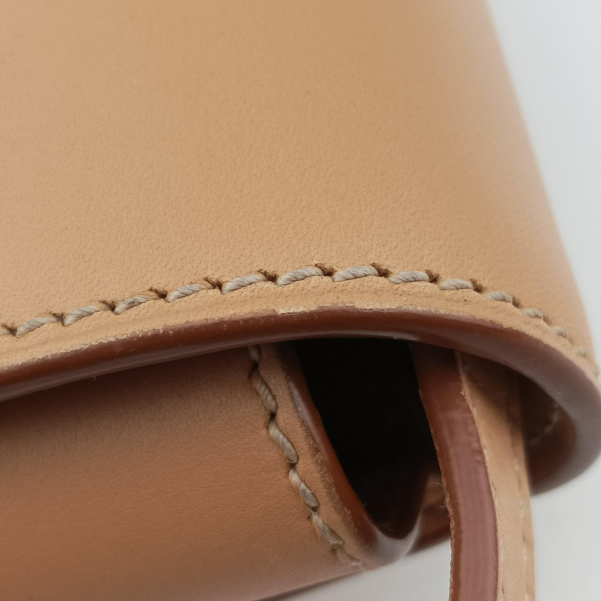 KAIA Beige Leather 619740 GNR619740.0920カイア ベージュ レザー 619740 GNR619740.0920