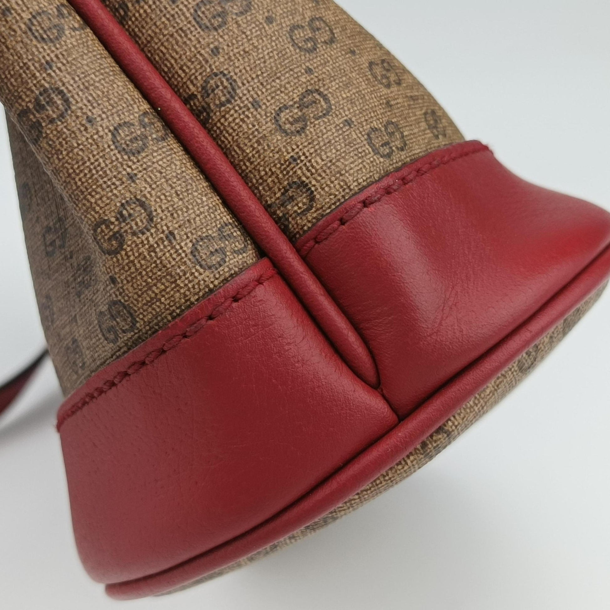 Doraemon collaboration Brown x red PVC coated canvas×Leather 655597 C034153879ドラえもんコラボ ブラウンxレッド PVCコーティングキャンバス×レザー 655597 C034153879