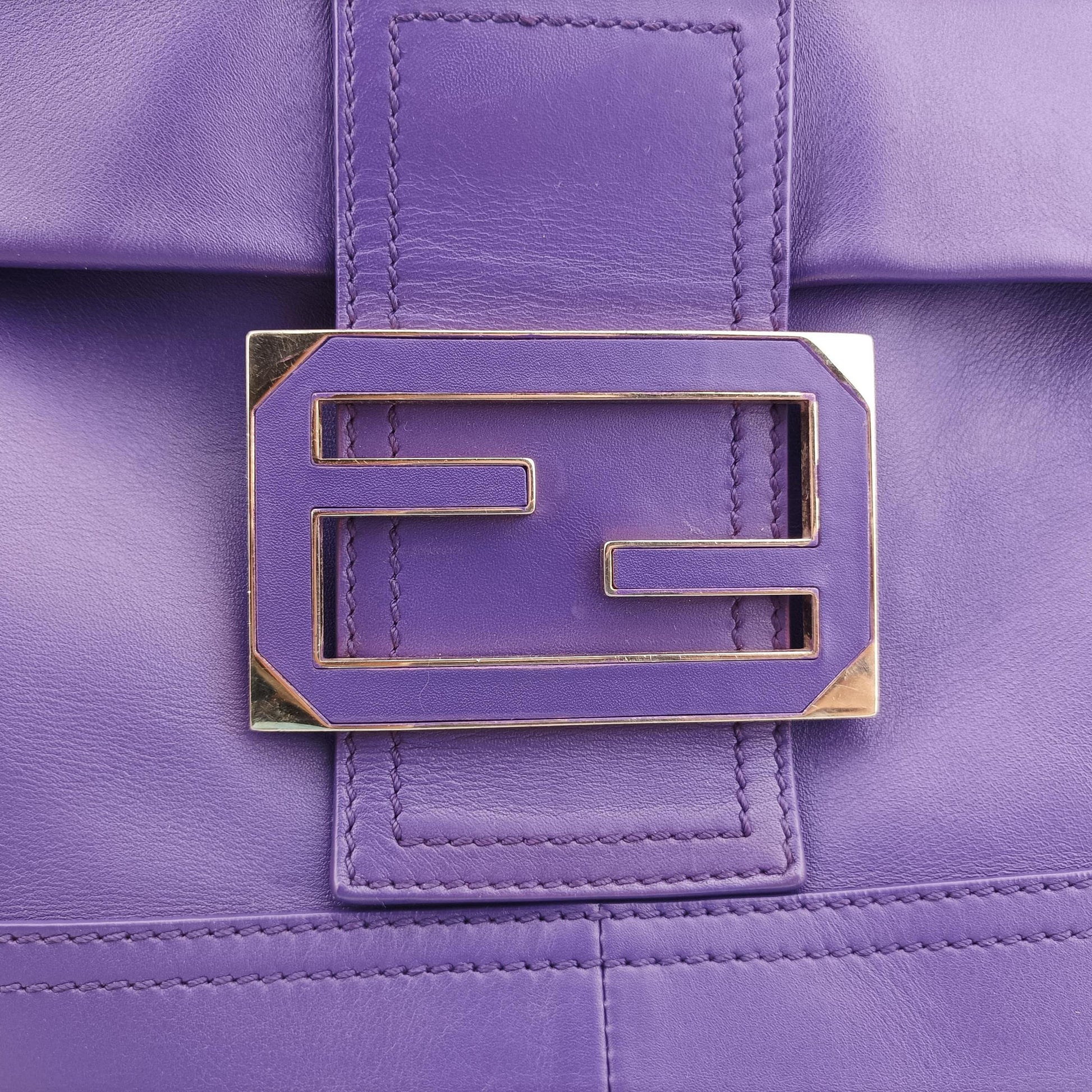 BAGUETTE Purple Leather 8BT180 8BT180-FQ5 119-2566マンマバケット パープル レザー 8BT180 8BT180-FQ5 119-2566