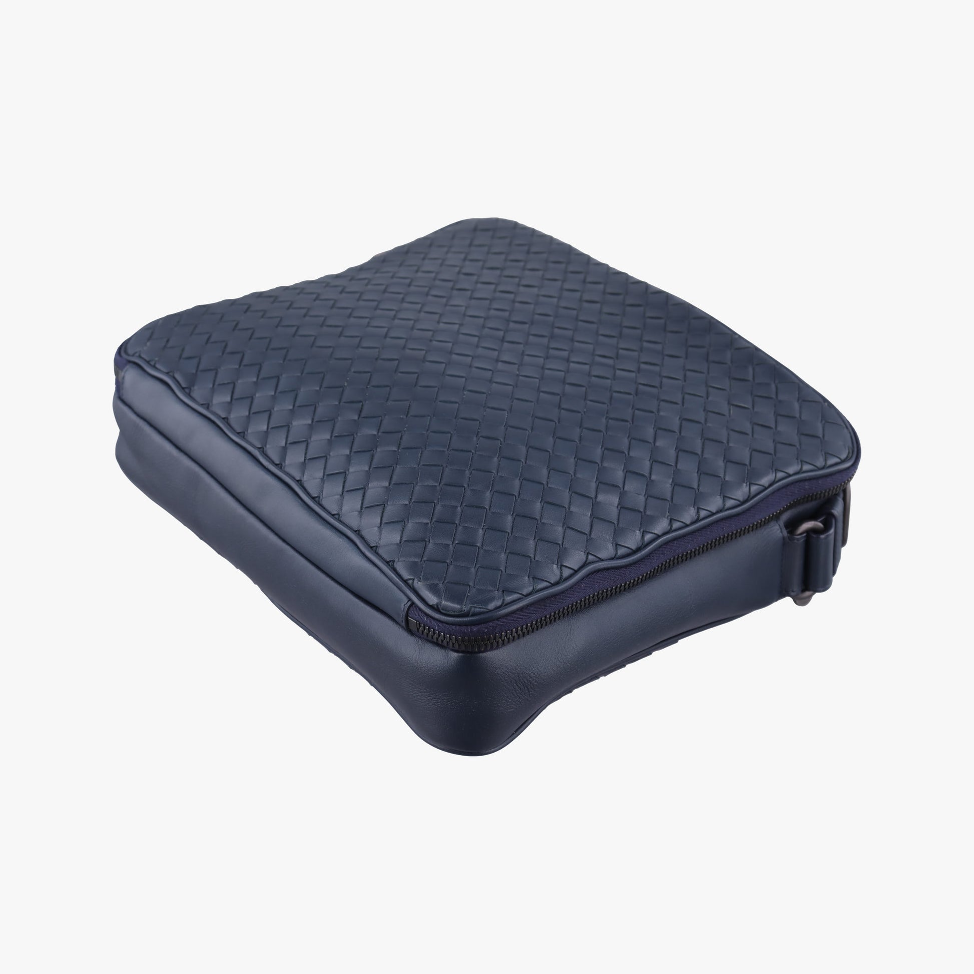 Intrecciato Navy lambskin B07532575Mイントレチャート ネイビー ラムスキン B07532575M