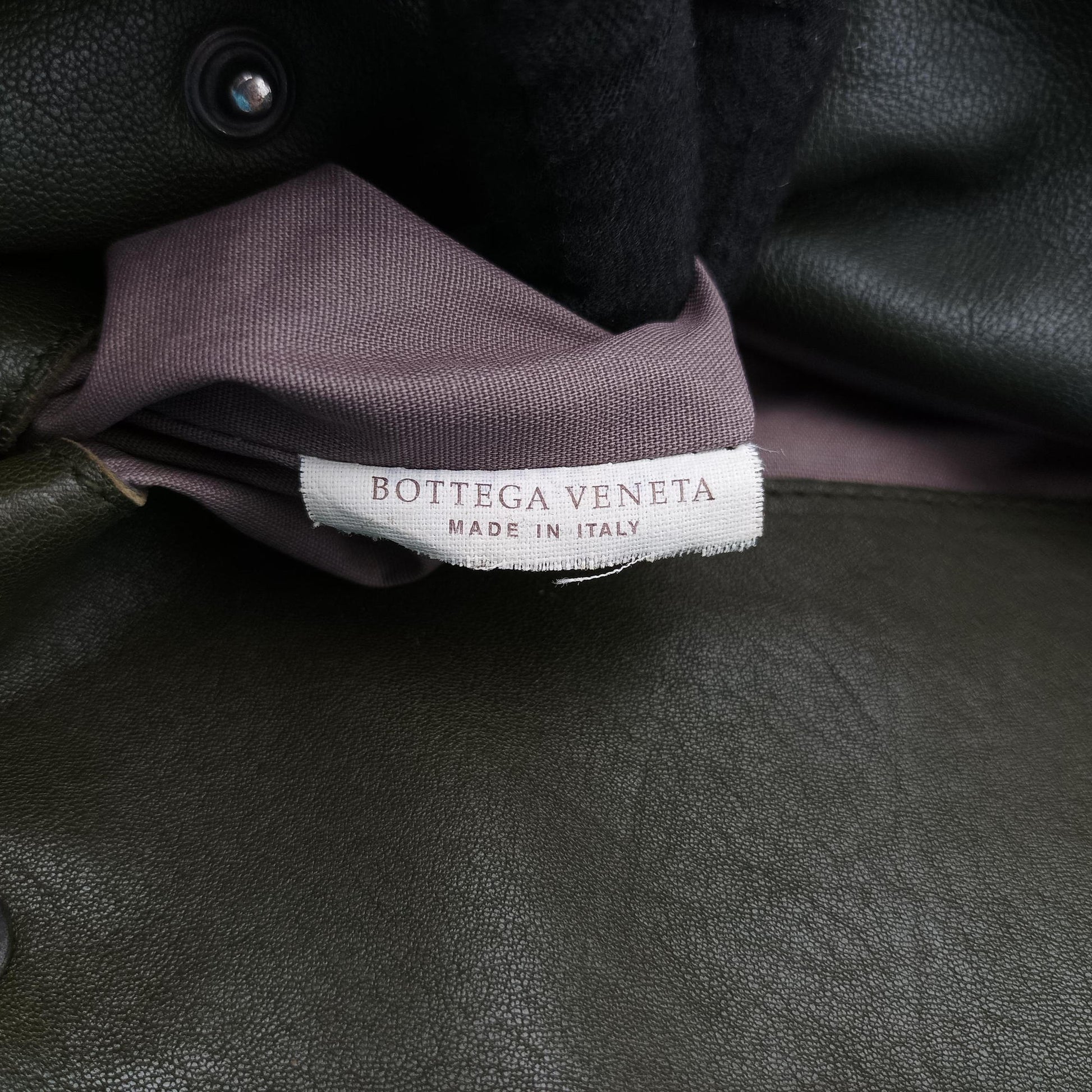 Intrecciato Green lambskin B04842859Vイントレチャート グリーン ラムスキン B04842859V