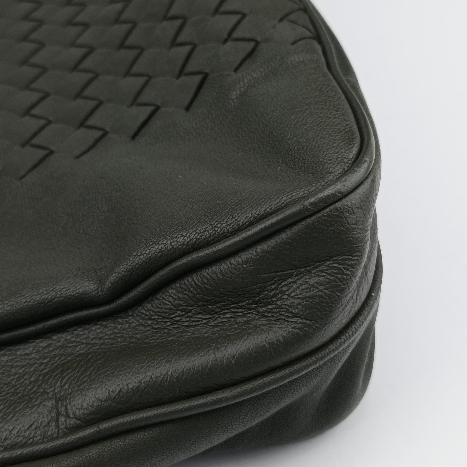 Intrecciato Green lambskin B04842859Vイントレチャート グリーン ラムスキン B04842859V