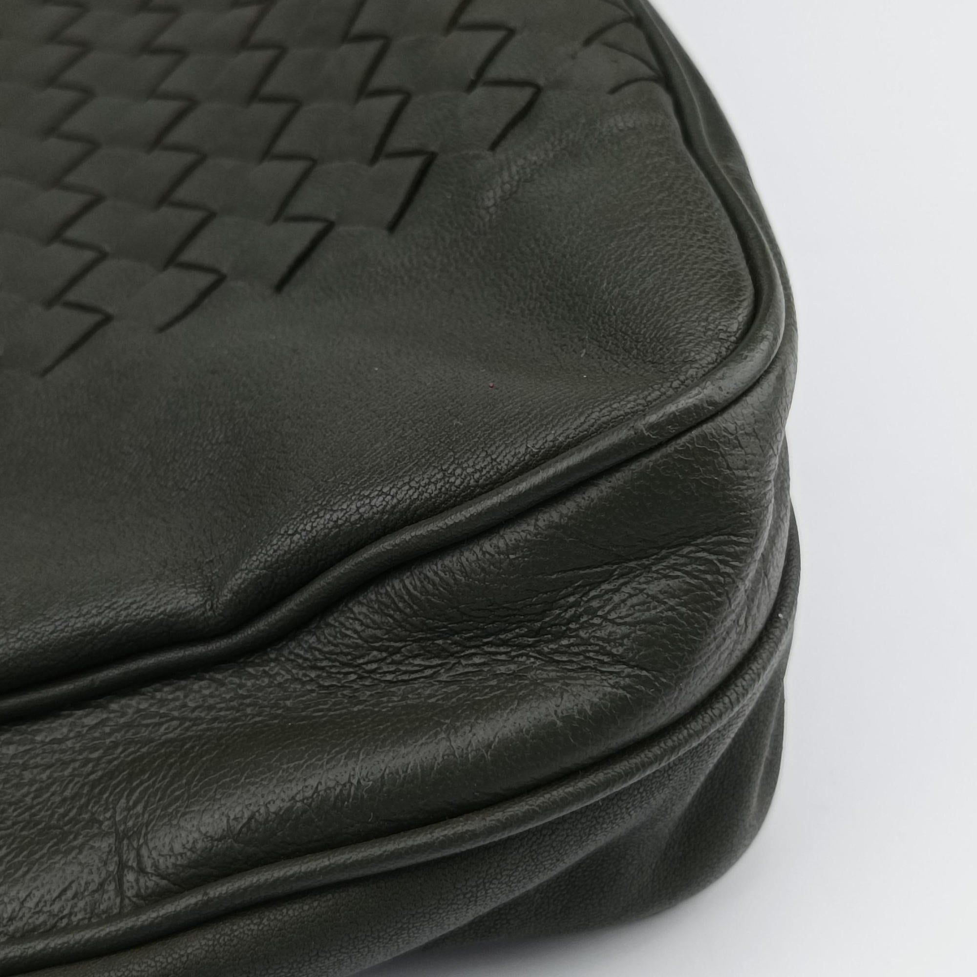 Intrecciato Green lambskin B04842859Vイントレチャート グリーン ラムスキン B04842859V