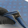 Taigarama Pochette Voyage MM Cobalt × Pacific Blue Taiga Leather × Canvas M30423 IC Chipタイガラマ ポシェット・ヴォワヤージュ MM コバルト × パシフィック・ブルー タイガ・レザー × モノグラム M30423 ICチップ