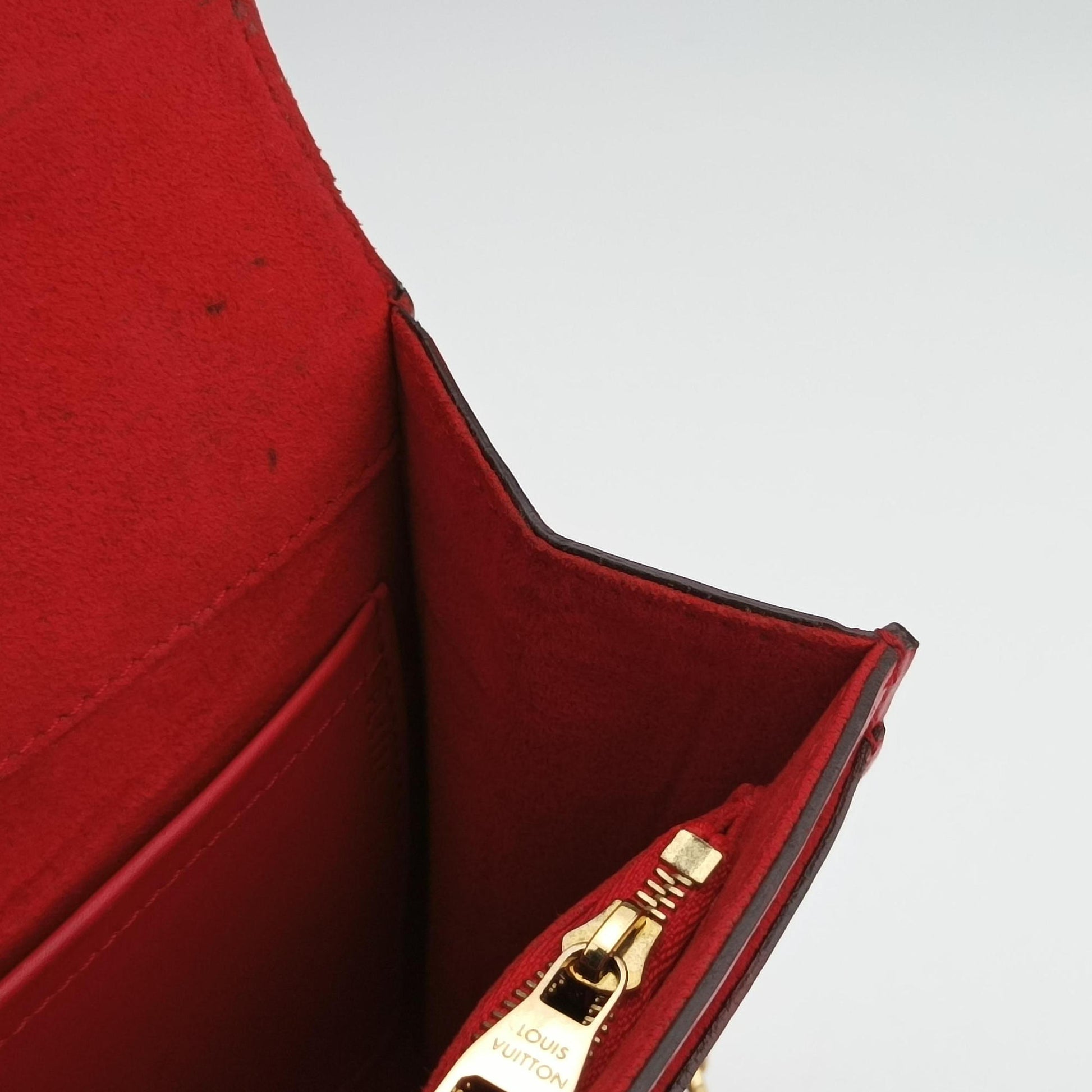 Pochette Louise GM Red leather M94647 PL4114ポシェット ルイーズGM レッド レザー M94647 PL4114