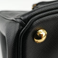 Galleria Black SAFFIANO Leather 1BA274 25ガレリア ブラック サフィアーノレザー 1BA274 25