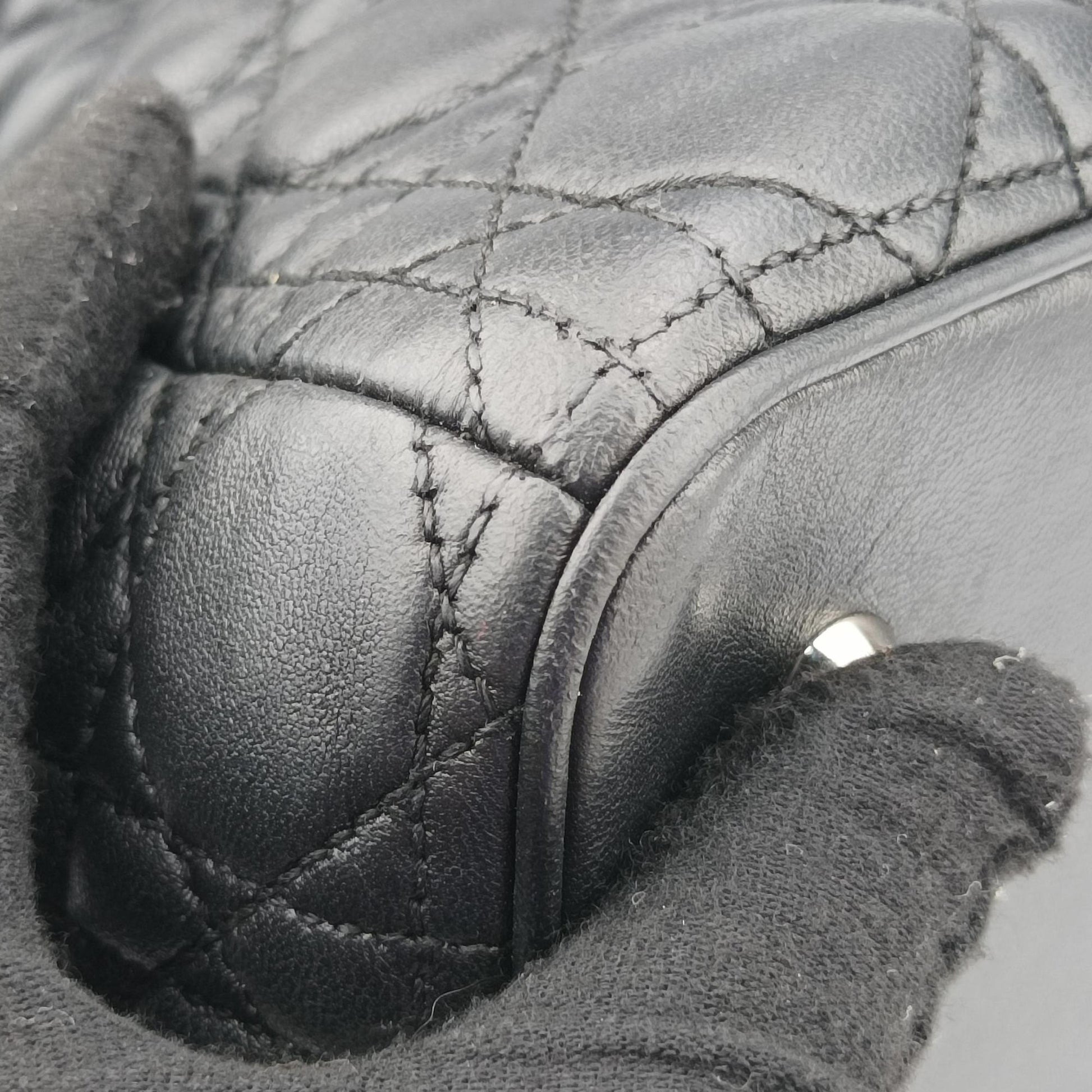 Lady Dior Black lambskin 26-MA-0120レディディオール ブラック ラムスキン 26-MA-0120
