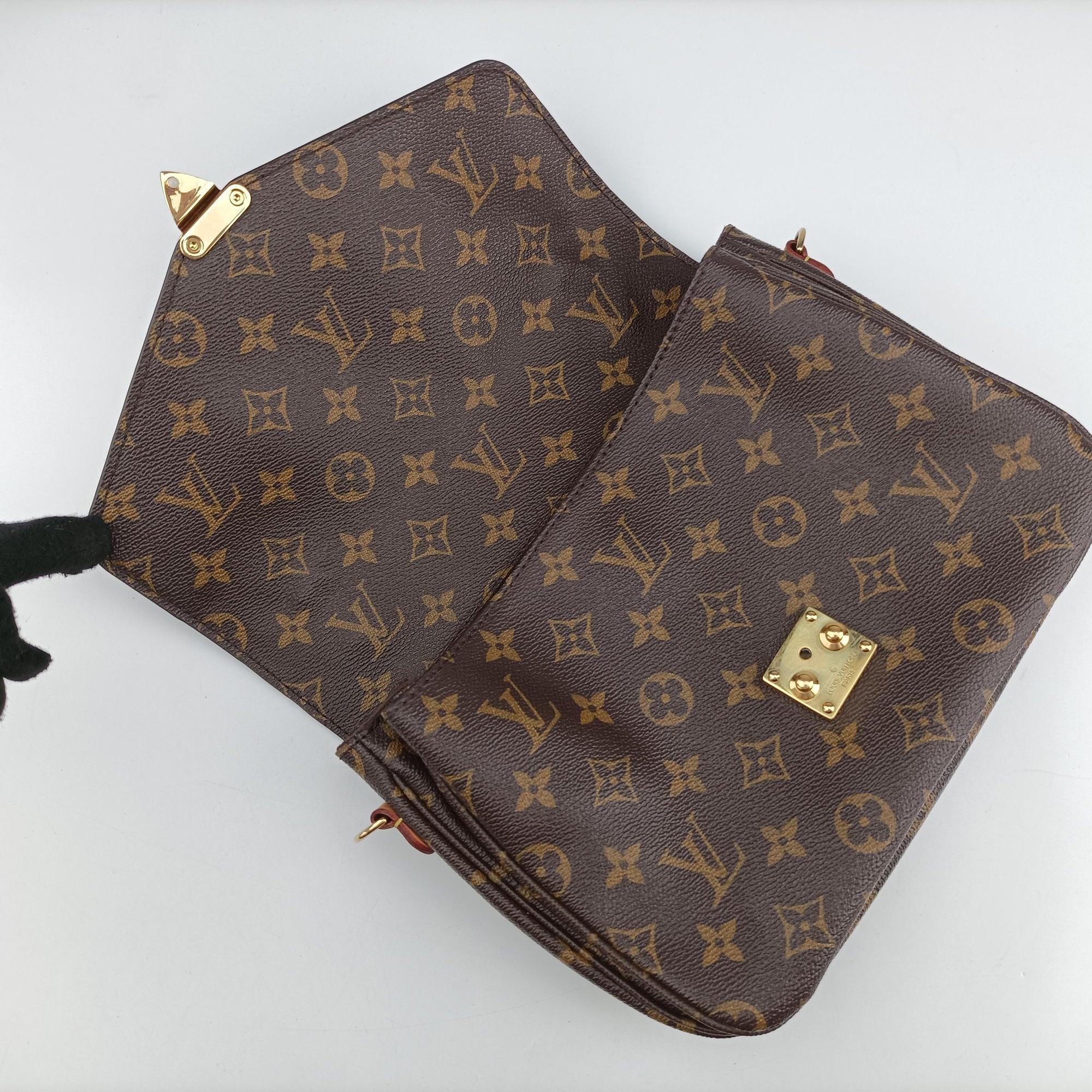 Pochette Metis MM Brown Monogram Canvas M44875 DR0116ポシェットメティスMM モノグラム/ブラウン モノグラムキャンバス M44875 DR0116