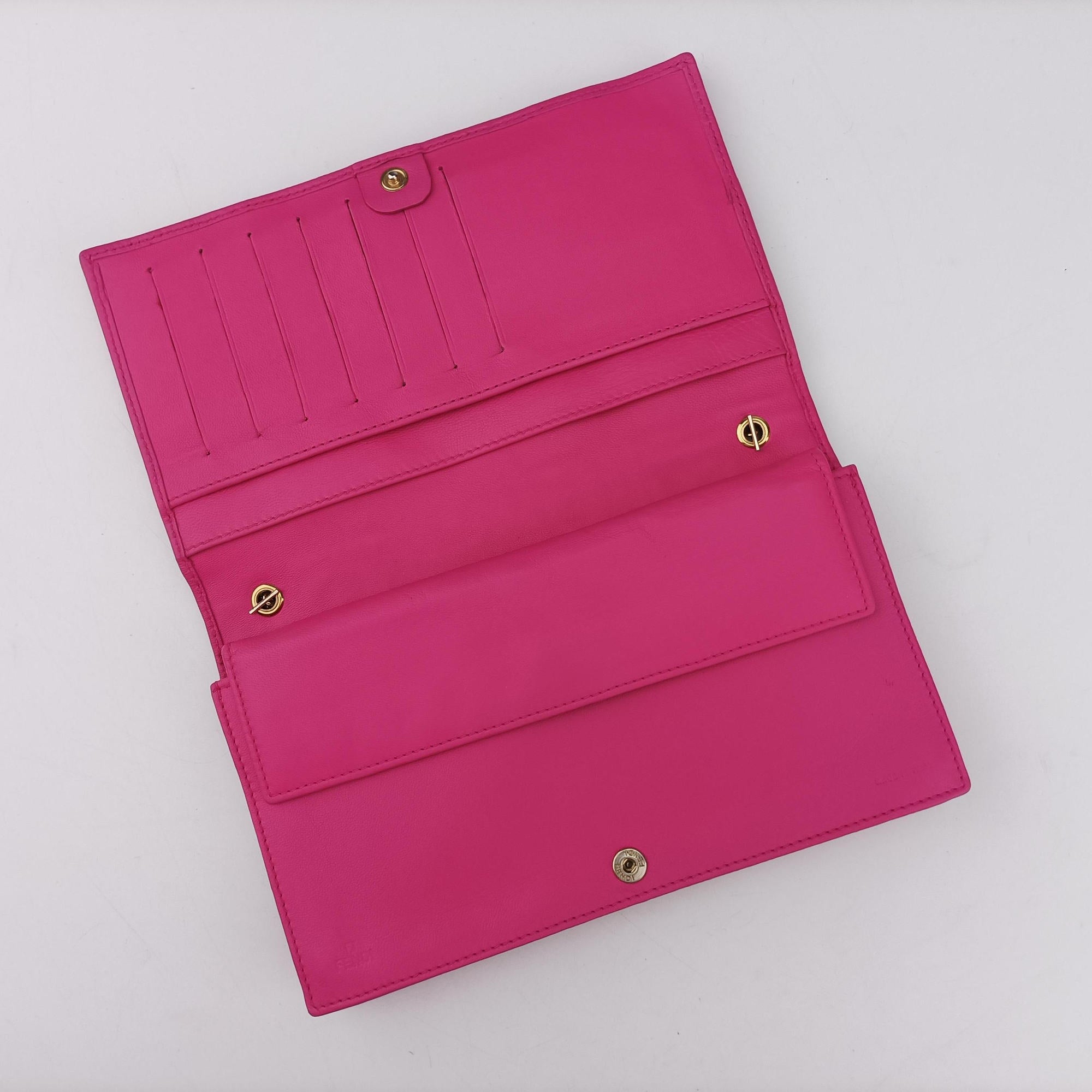 Embossed Logo Rose Leather 8M0219 2401-8M0219-YMY-089エンボス ロゴ ローズ レッド レザー 8M0219 2401-8M0219-YMY-089