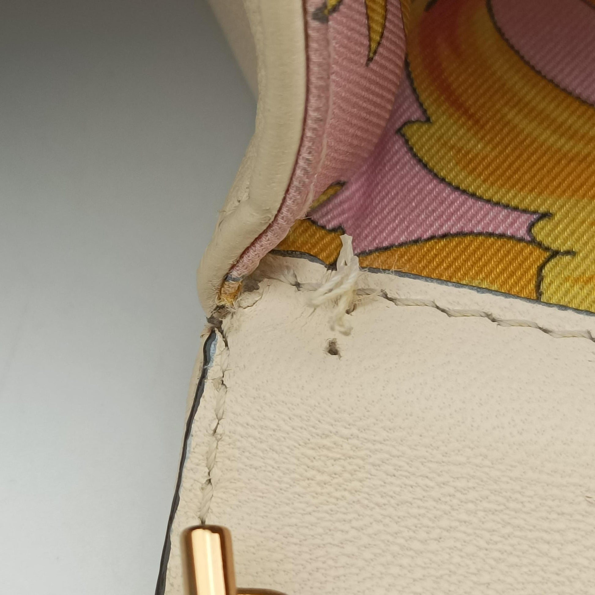 Virtus Beige Leather IC Chipヴィルトゥス ベージュ レザー ICチップ