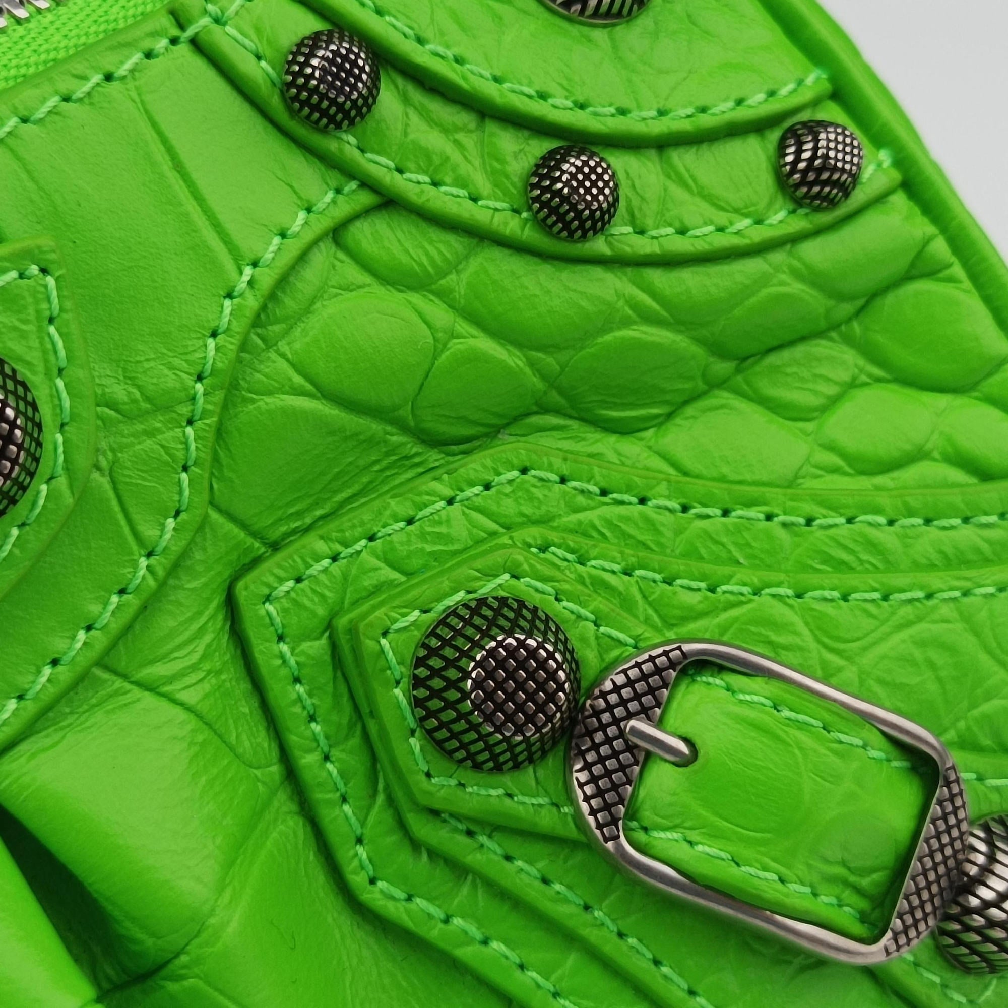 Le Cagole Green lambskin 695814.3817.Q.000959ルカゴール グリーン ラムスキン 695814.3817.Q.000959