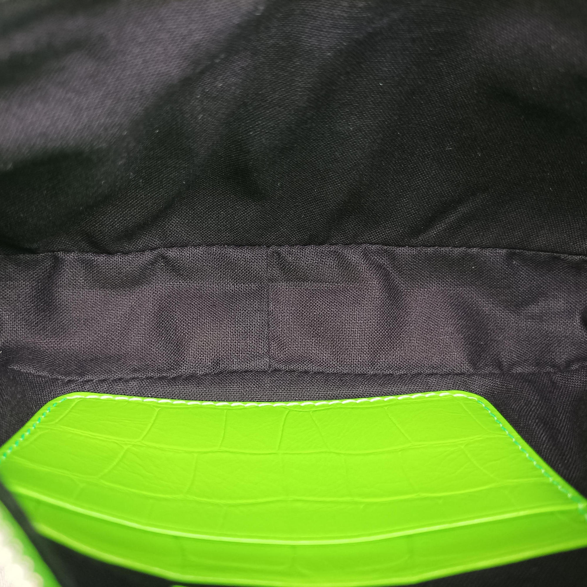 Le Cagole Green lambskin 695814.3817.Q.000959ルカゴール グリーン ラムスキン 695814.3817.Q.000959