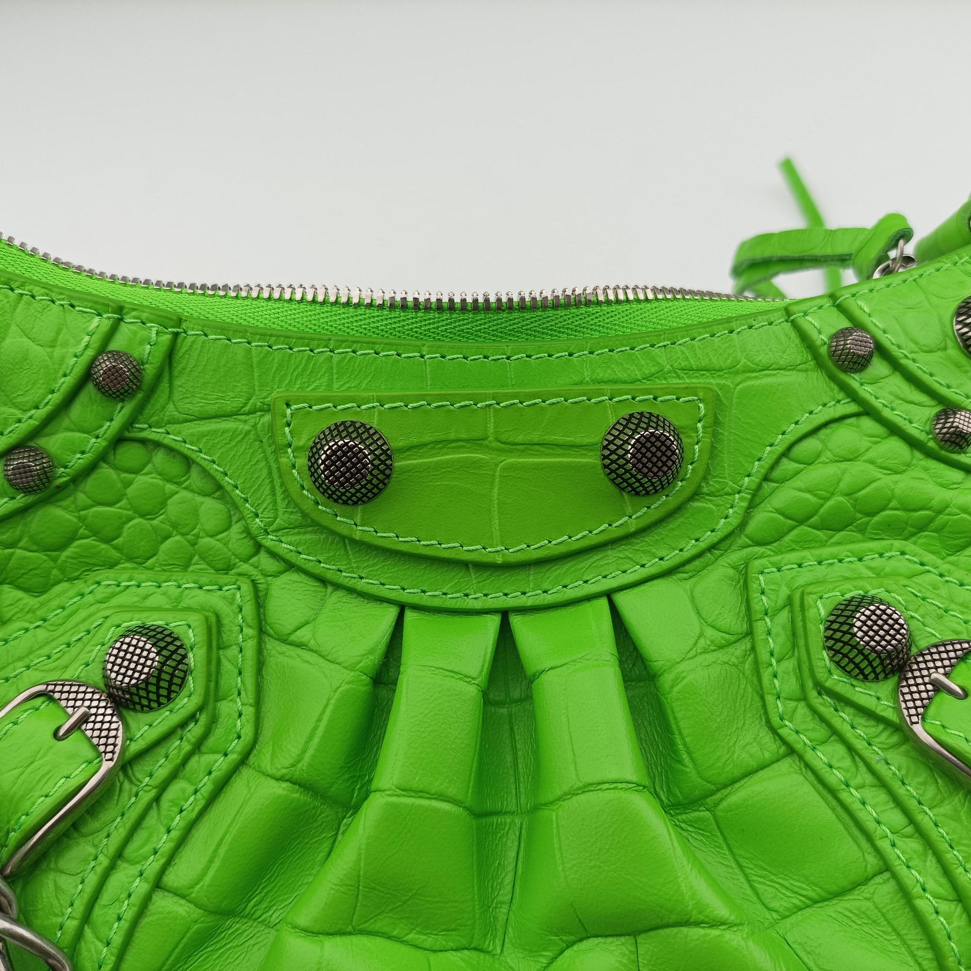 Le Cagole Green lambskin 695814.3817.Q.000959ルカゴール グリーン ラムスキン 695814.3817.Q.000959