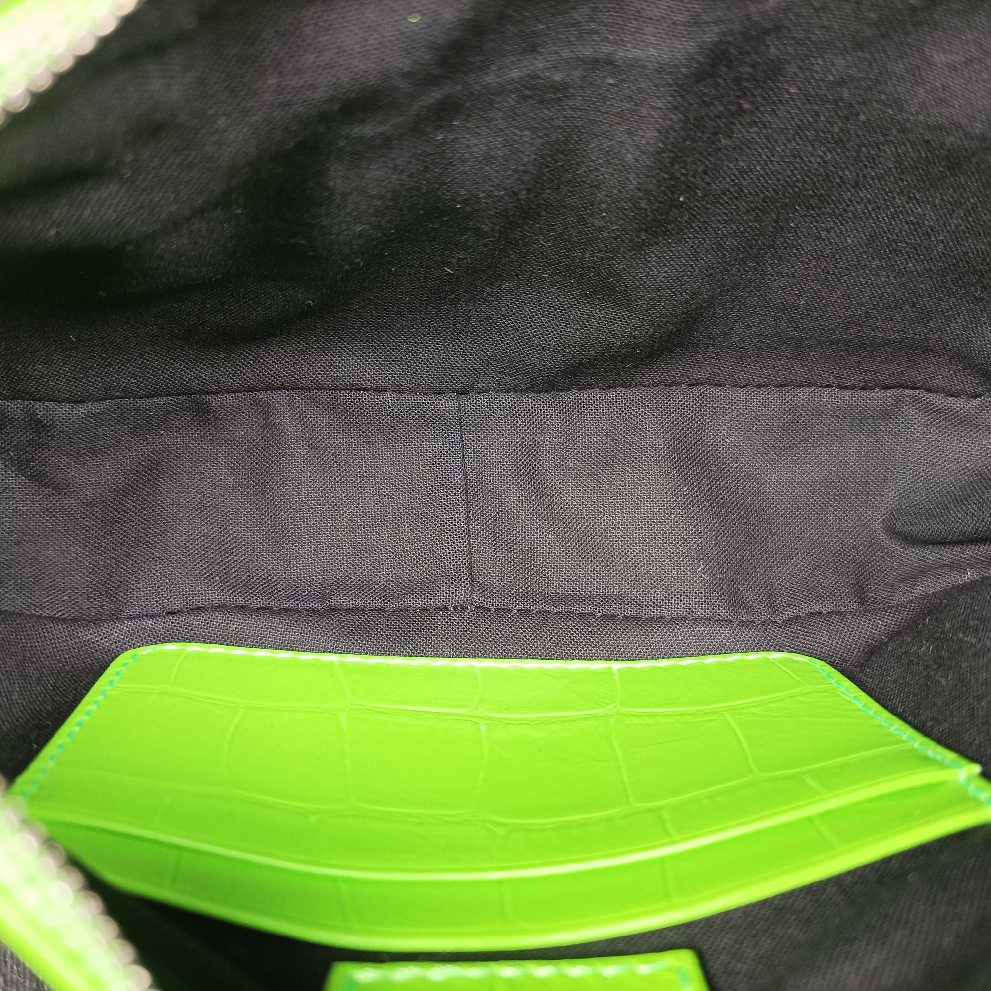 Le Cagole Green lambskin 695814.3817.Q.000959ルカゴール グリーン ラムスキン 695814.3817.Q.000959