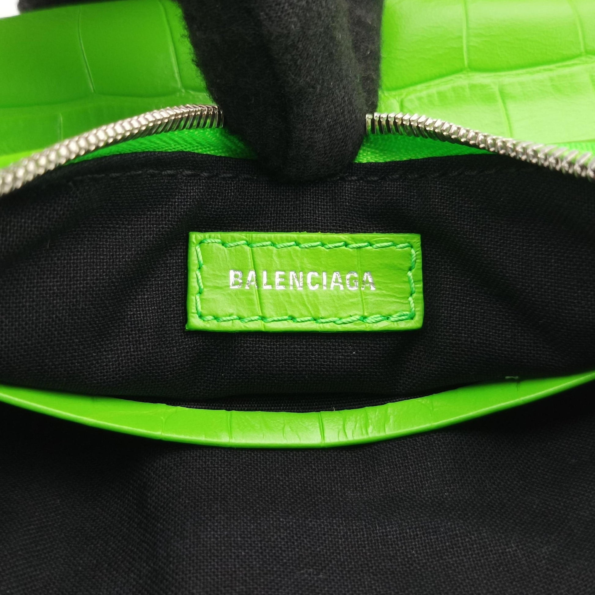 Le Cagole Green lambskin 695814.3817.Q.000959ルカゴール グリーン ラムスキン 695814.3817.Q.000959