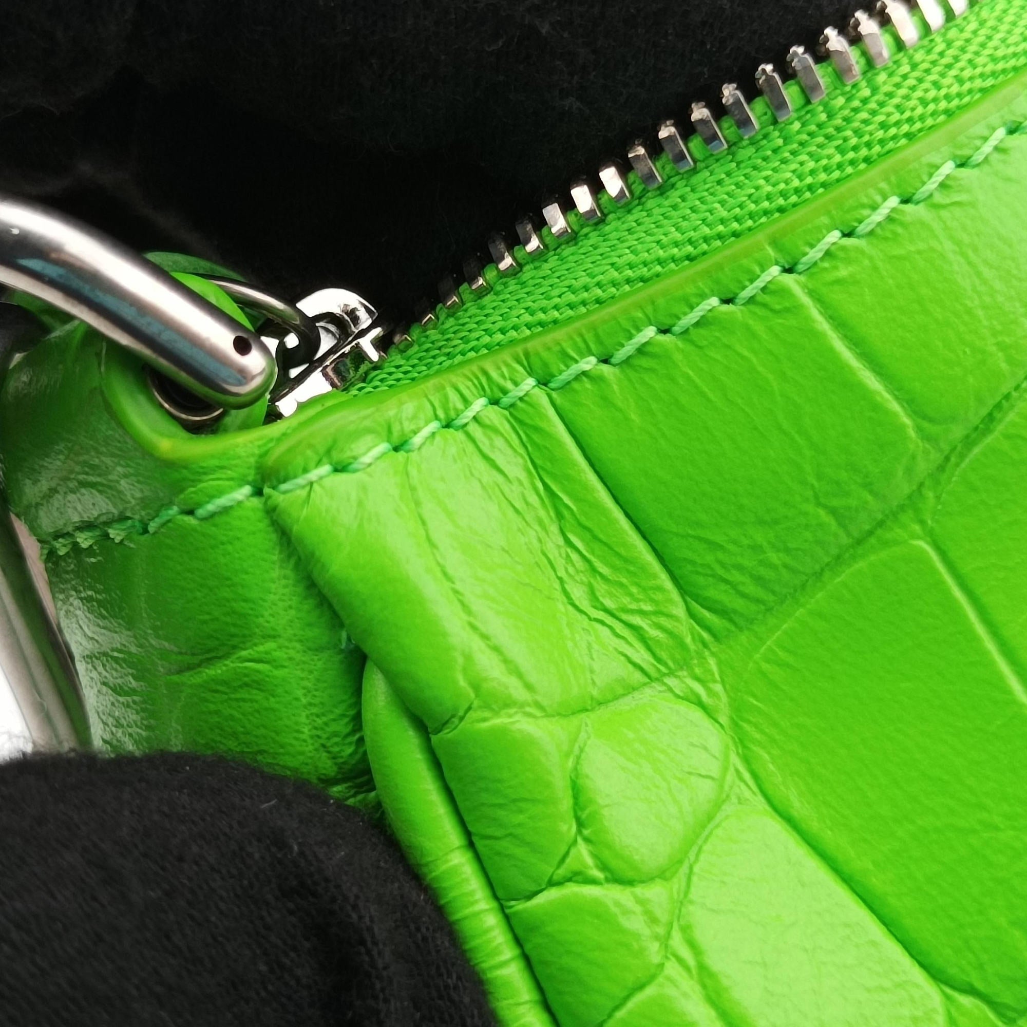 Le Cagole Green lambskin 695814.3817.Q.000959ルカゴール グリーン ラムスキン 695814.3817.Q.000959