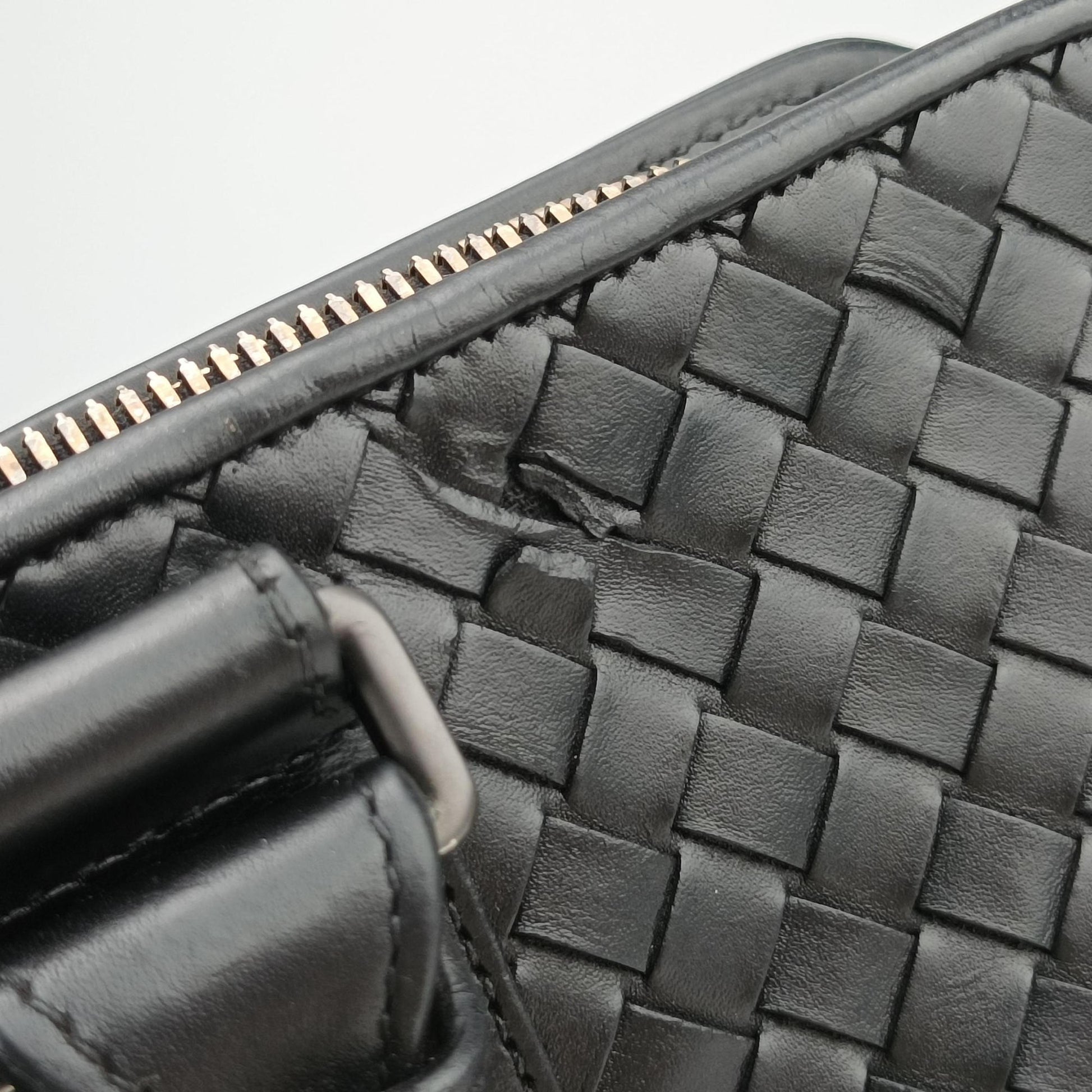 Intrecciato Black lambskin B03022448Uイントレチャート ブラック ラムスキン B03022448U