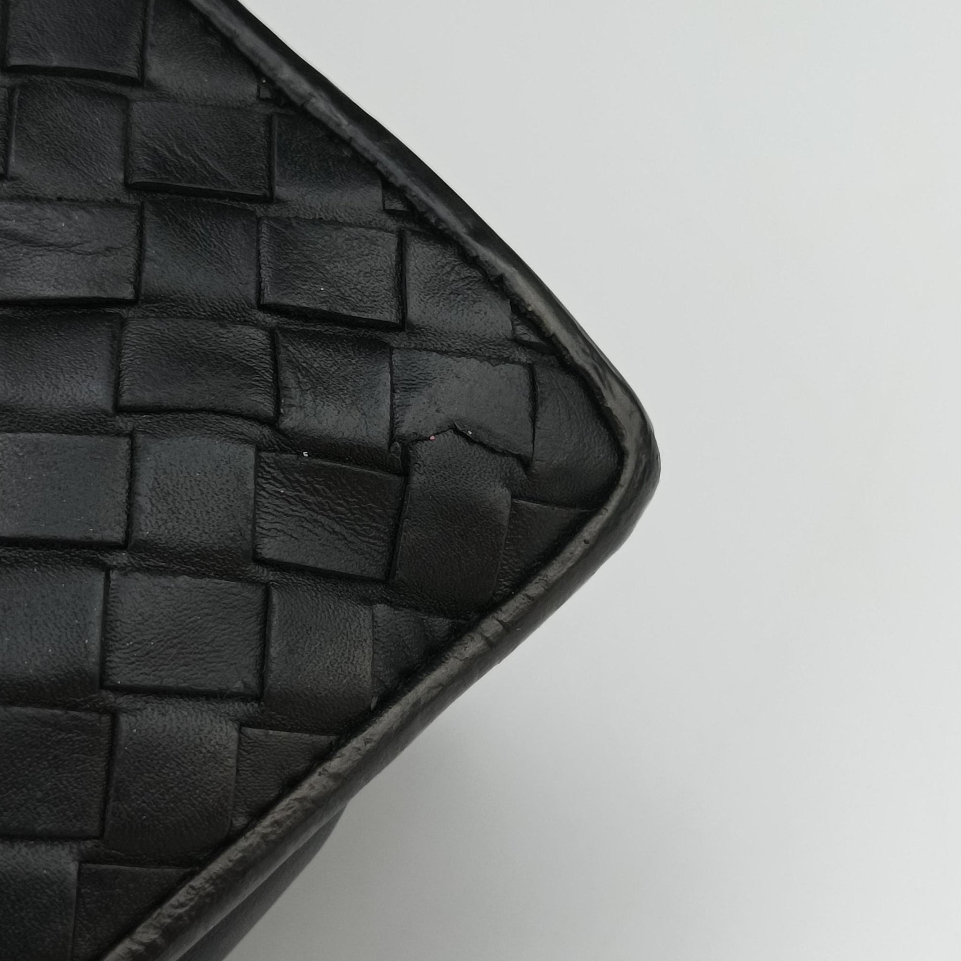 Intrecciato Black lambskin B03022448Uイントレチャート ブラック ラムスキン B03022448U