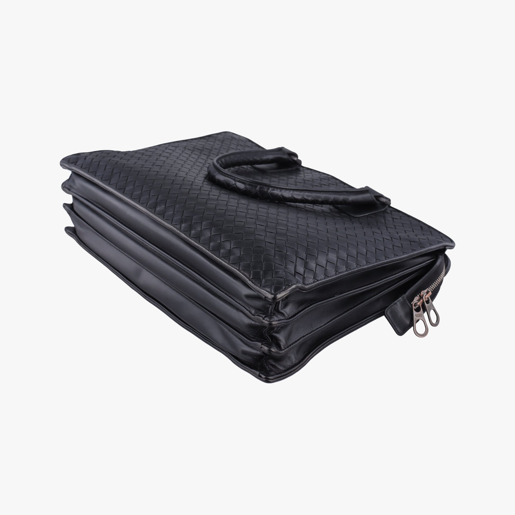 Intrecciato Black lambskin B03022448Uイントレチャート ブラック ラムスキン B03022448U