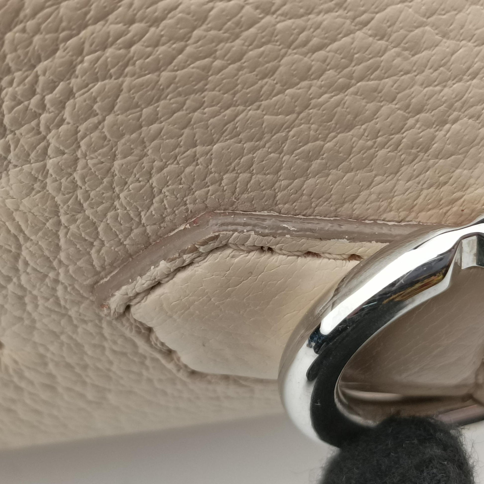 Antigona Beige Leather ZE D 1106アンティゴナ ベージュ レザー ZE D 1106