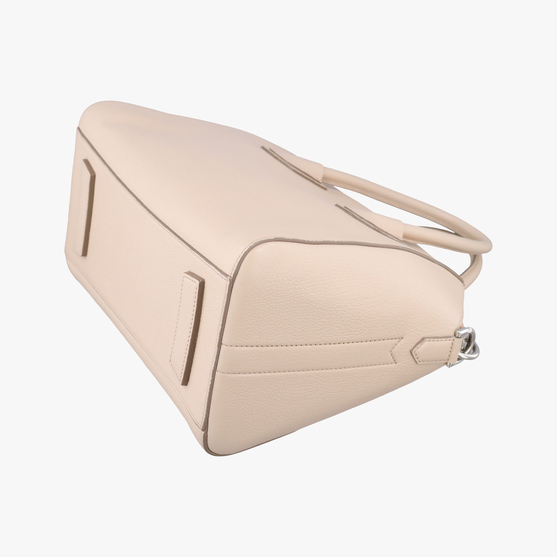 Antigona Beige Leather ZE D 1106アンティゴナ ベージュ レザー ZE D 1106