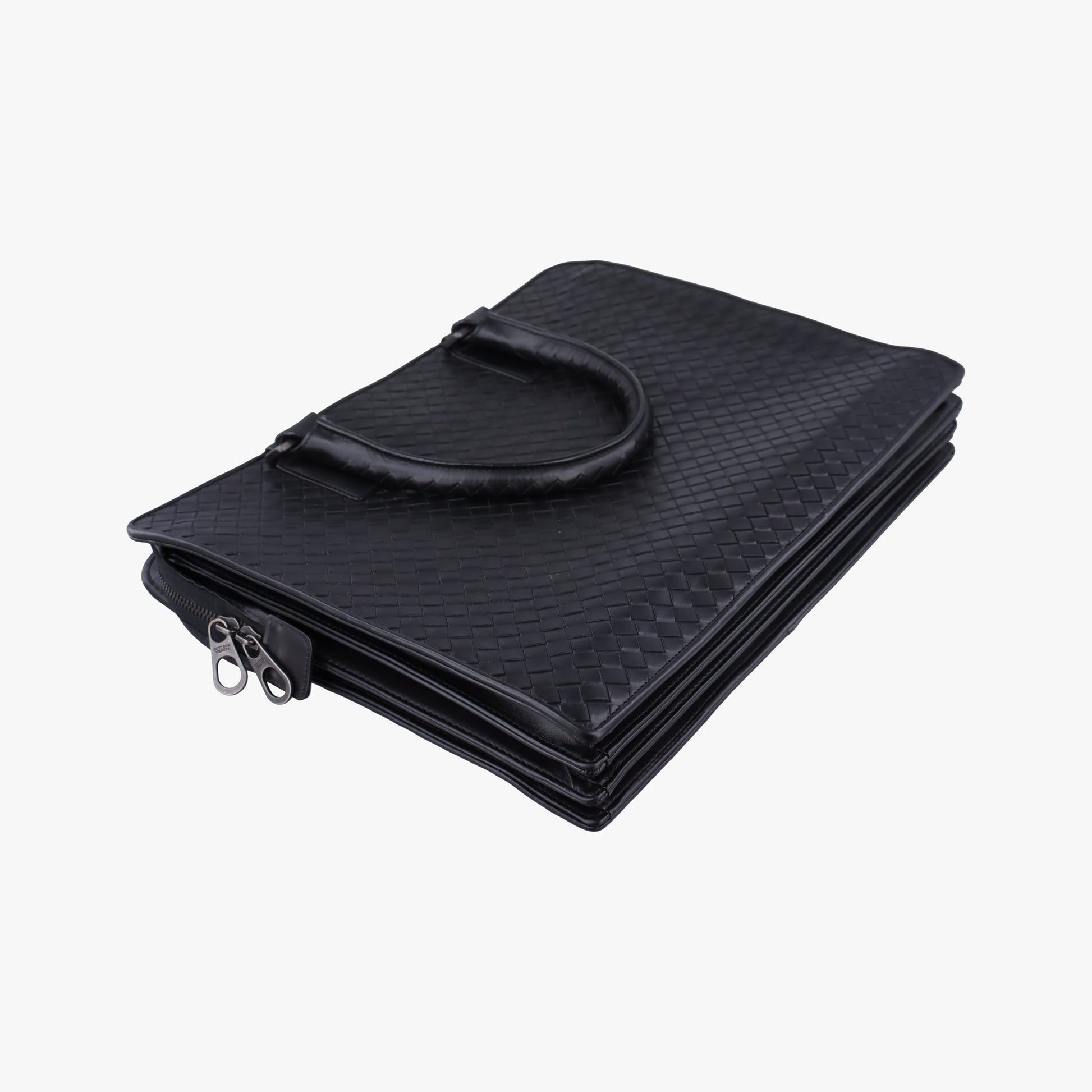 Intrecciato Black lambskin B00613120Nイントレチャート ブラック ラムスキン B00613120N