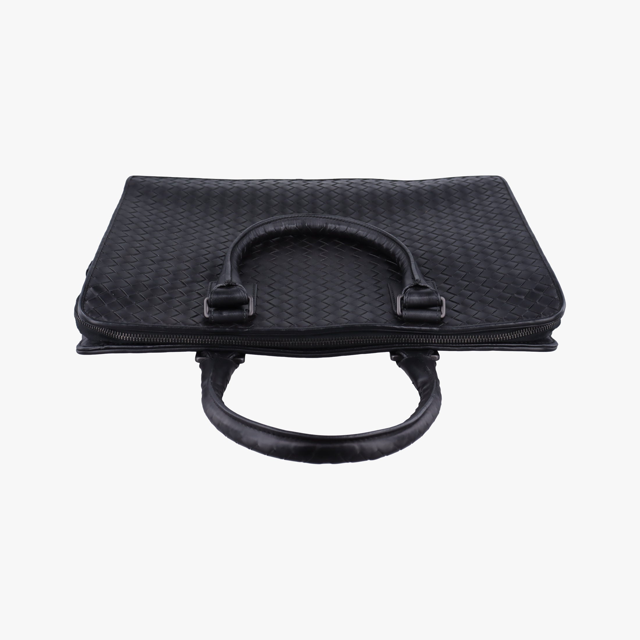 Intrecciato Black lambskin B00613120Nイントレチャート ブラック ラムスキン B00613120N