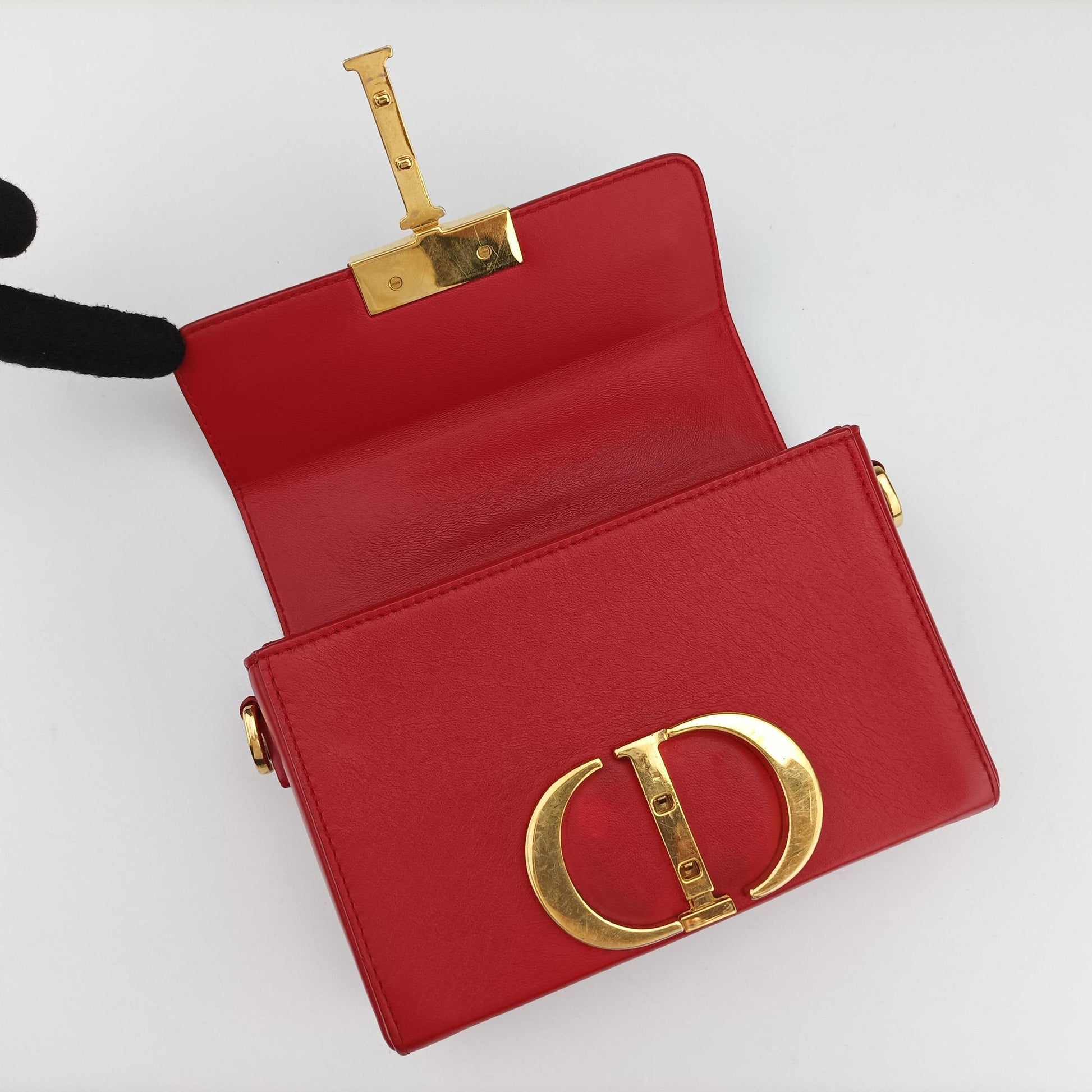 30 MONTAIGNE Red Leather 01-RU-019930モンテーニュ レッド レザー 01-RU-0199