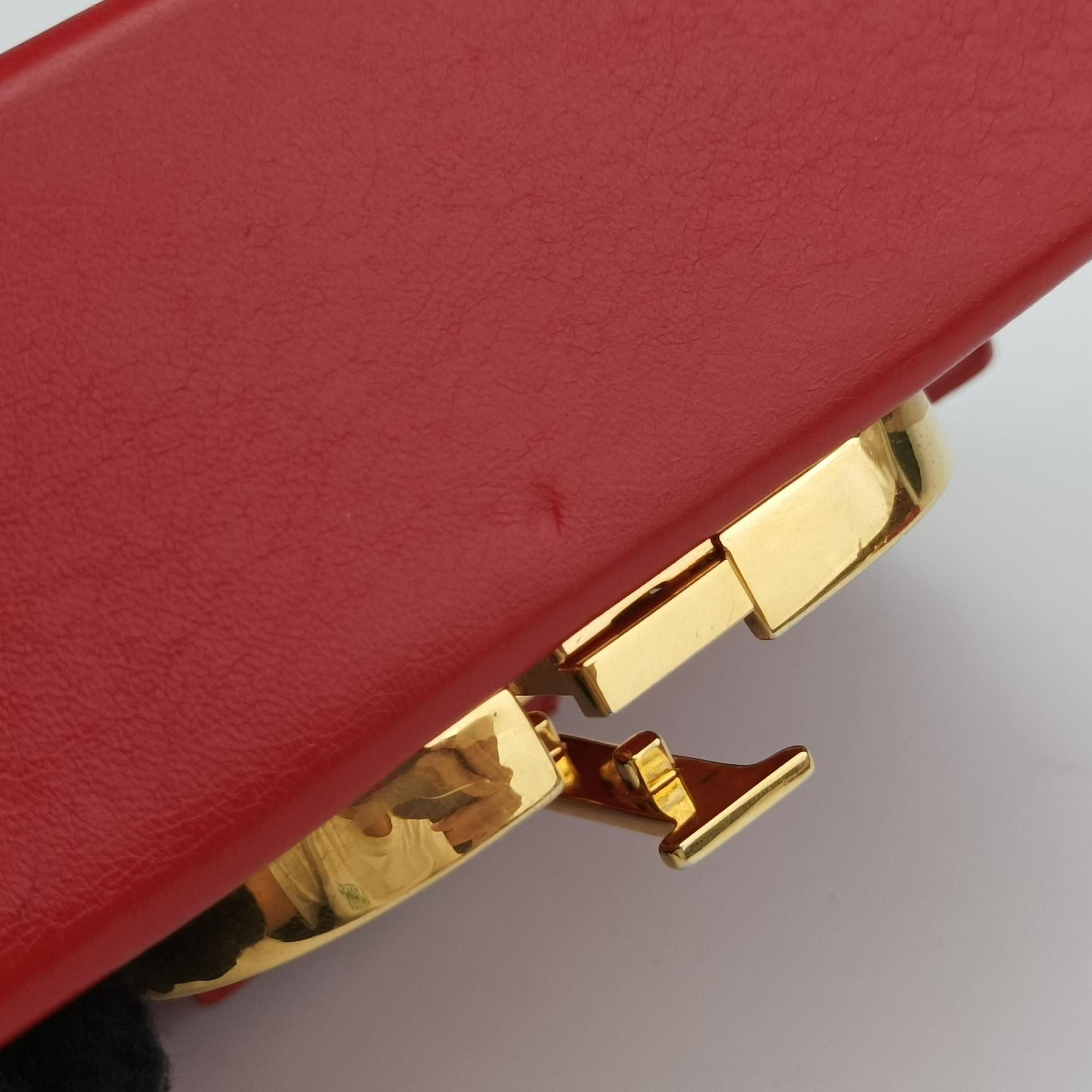 30 MONTAIGNE Red Leather 01-RU-019930モンテーニュ レッド レザー 01-RU-0199