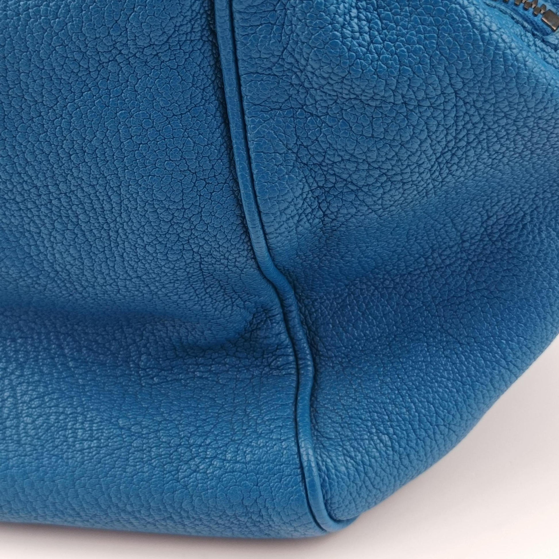 Boston Zip Detail Blue Leather B03080272Rボストン ジップ ブルー レザー B03080272R