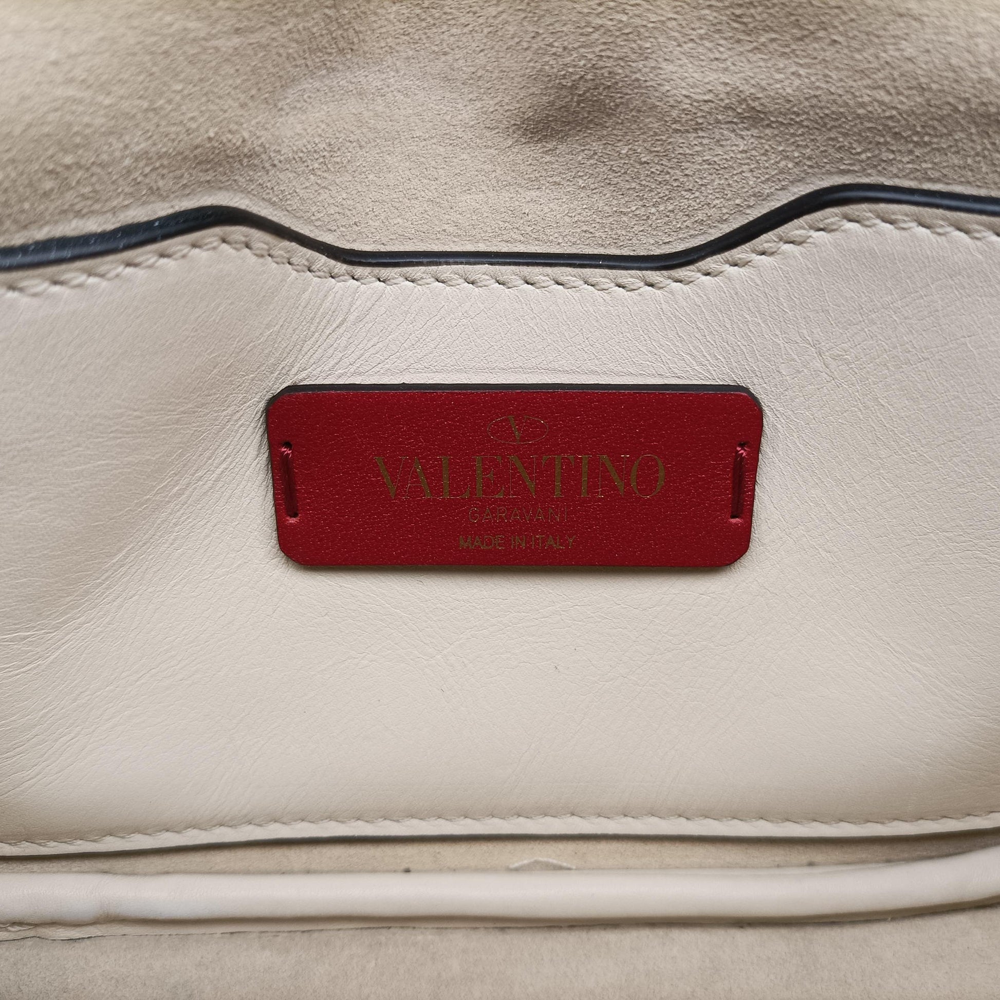 Rockstud Ivory  Nappa Leather  BL-PB00MIV2ロックスタッズ  アイボリー ナッパレザー BL-PB00MIV2