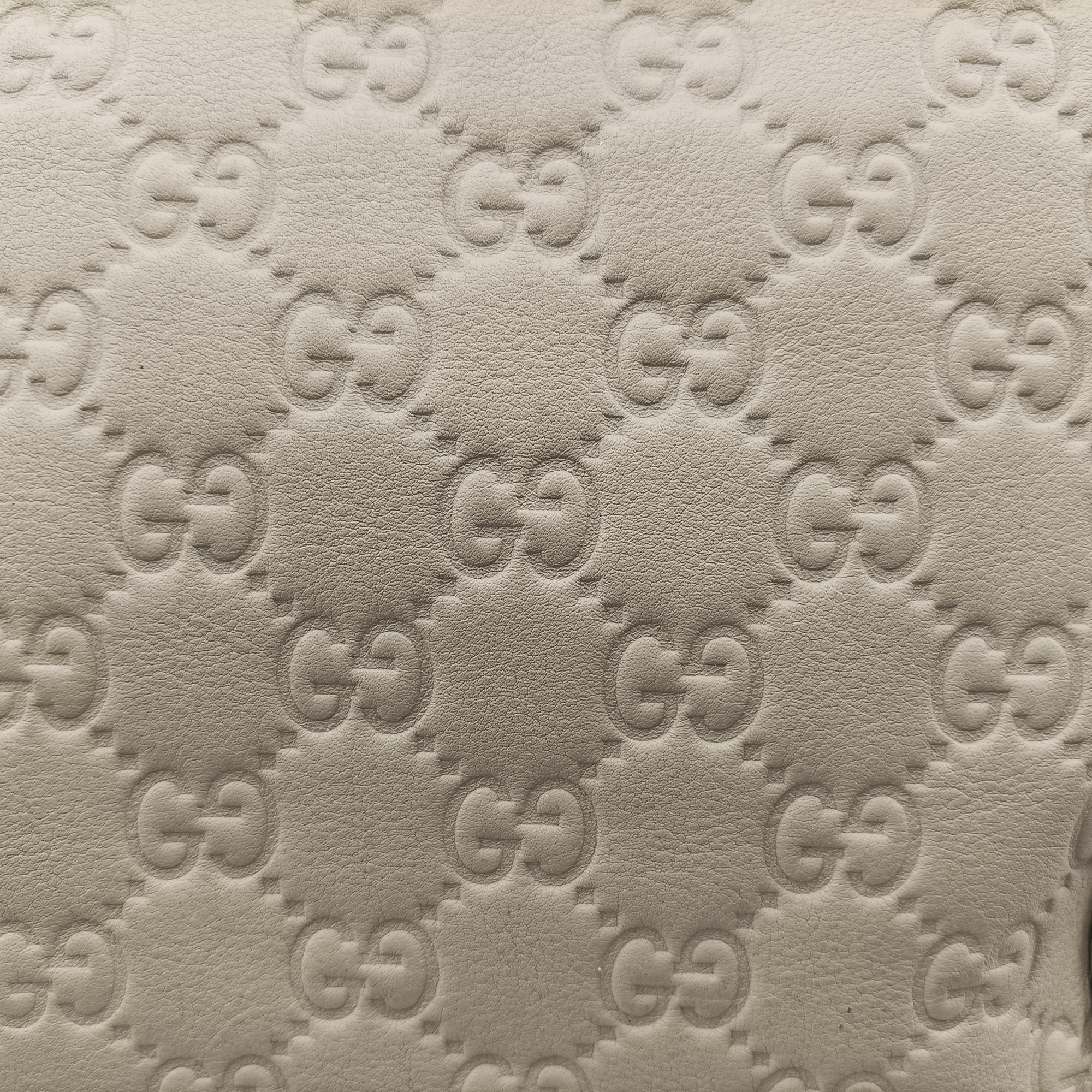Lovely White Leather 257068 D8804831ラブリー ホワイト レザー 257068 D8804831