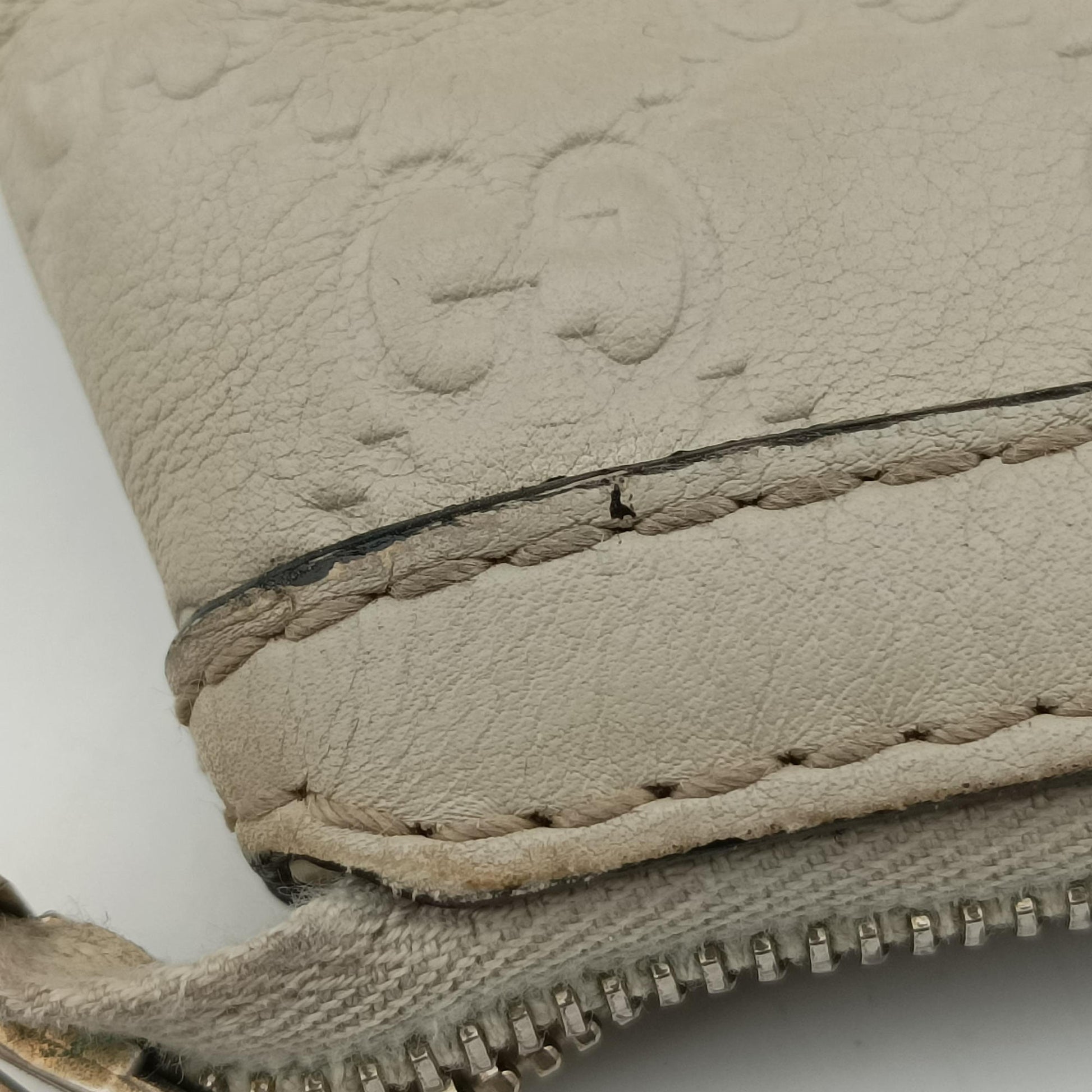 Lovely White Leather 257068 D8804831ラブリー ホワイト レザー 257068 D8804831