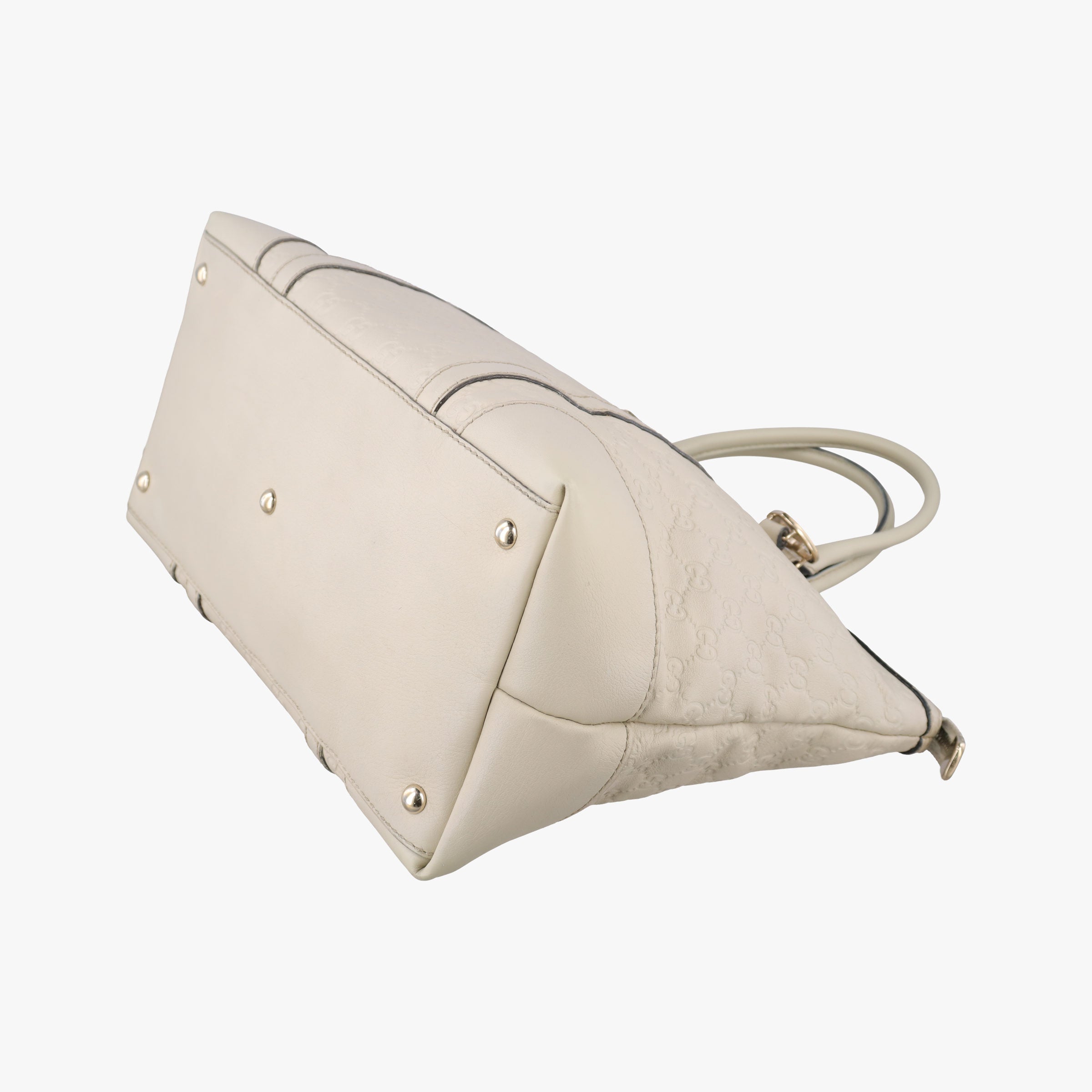 Lovely White Leather 257068 D8804831ラブリー ホワイト レザー 257068 D8804831