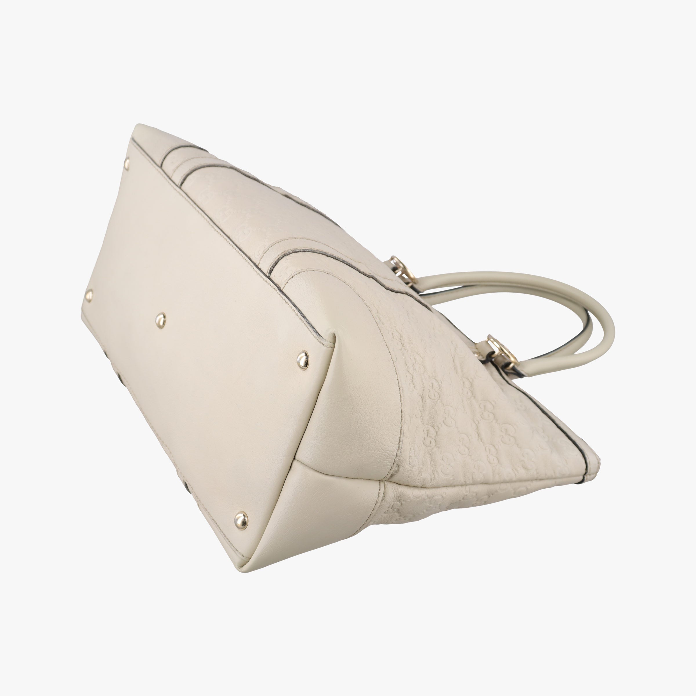Lovely White Leather 257068 D8804831ラブリー ホワイト レザー 257068 D8804831