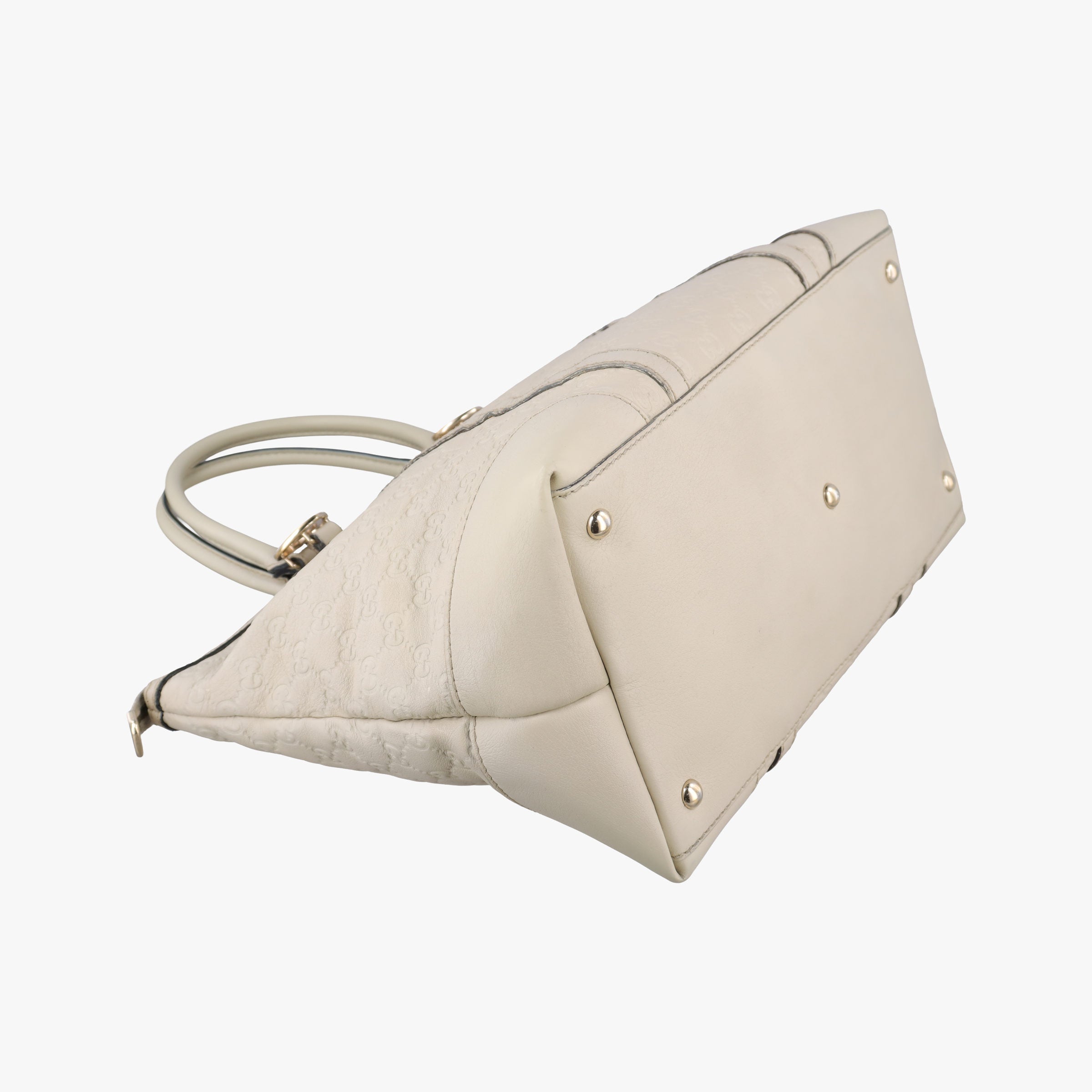 Lovely White Leather 257068 D8804831ラブリー ホワイト レザー 257068 D8804831