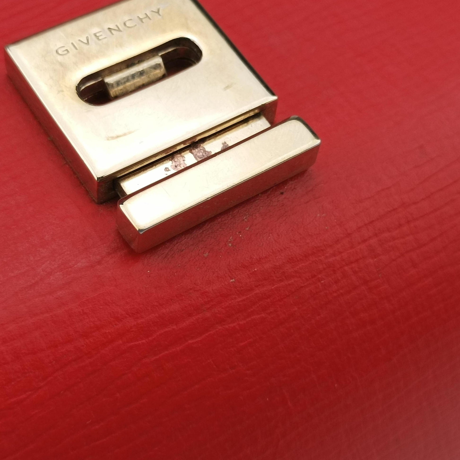 Pandora Red Leather ZE F 1106パンドラ レッド レザー ZE F 1106