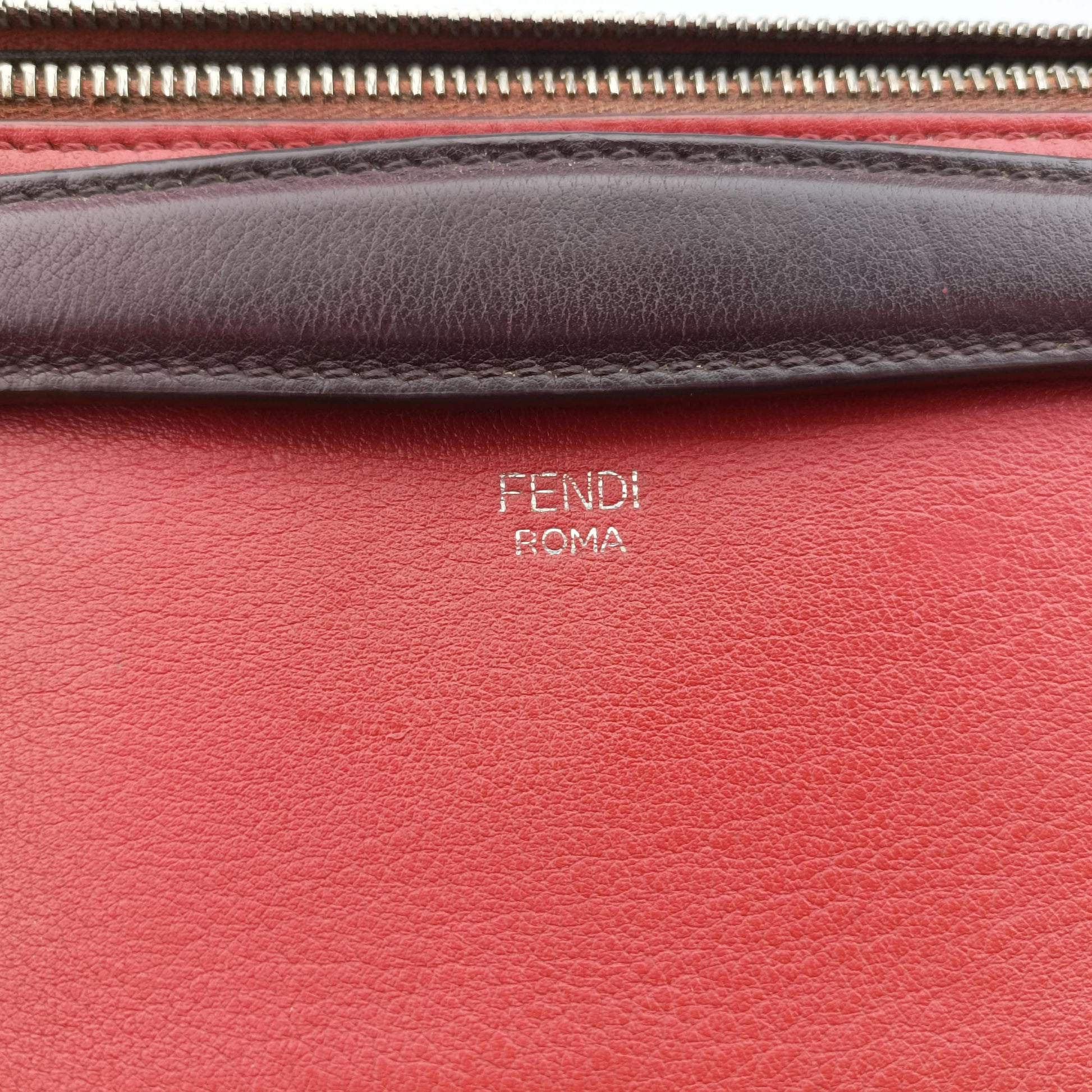 Small By The Way Red Leather 8BL124 8BL124-Z1C 149-2516バイザウェイ レッド レザー 8BL124 8BL124-Z1C 149-2516