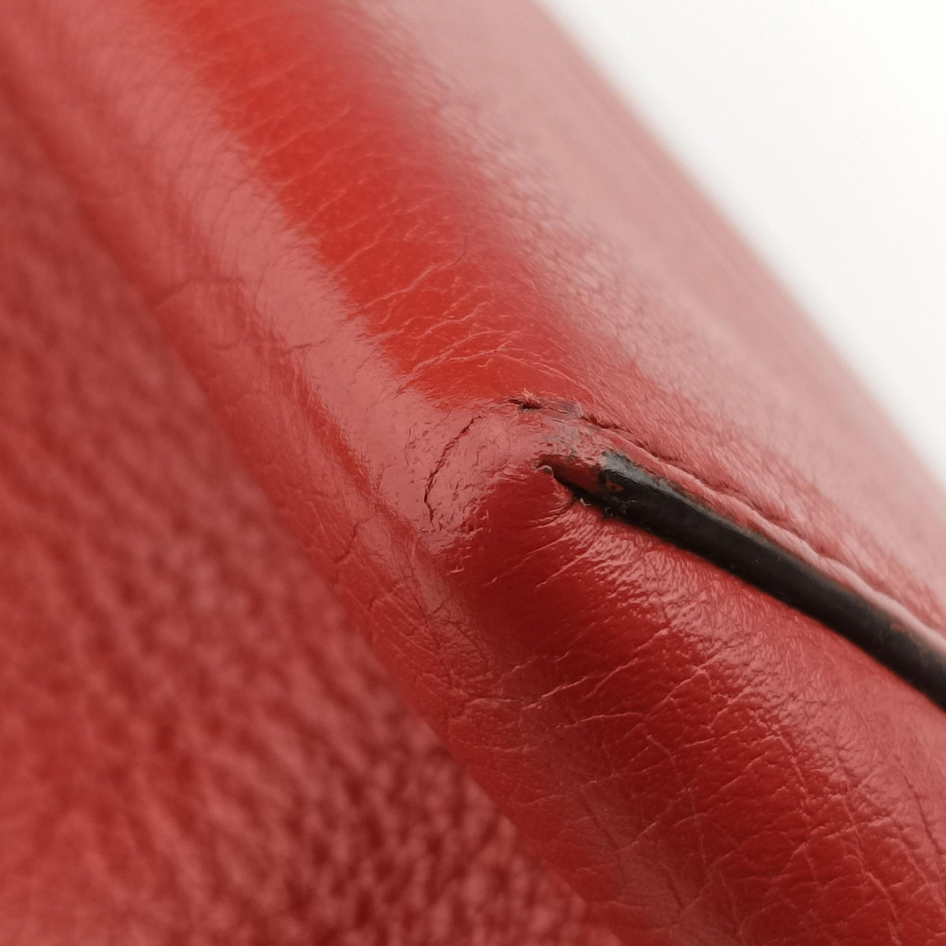Small By The Way Red Leather 8BL124 8BL124-Z1C 149-2516バイザウェイ レッド レザー 8BL124 8BL124-Z1C 149-2516
