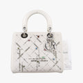 Lady Dior White leather 02-MA-0126レディ ディオール ホワイト レザー 02-MA-0126
